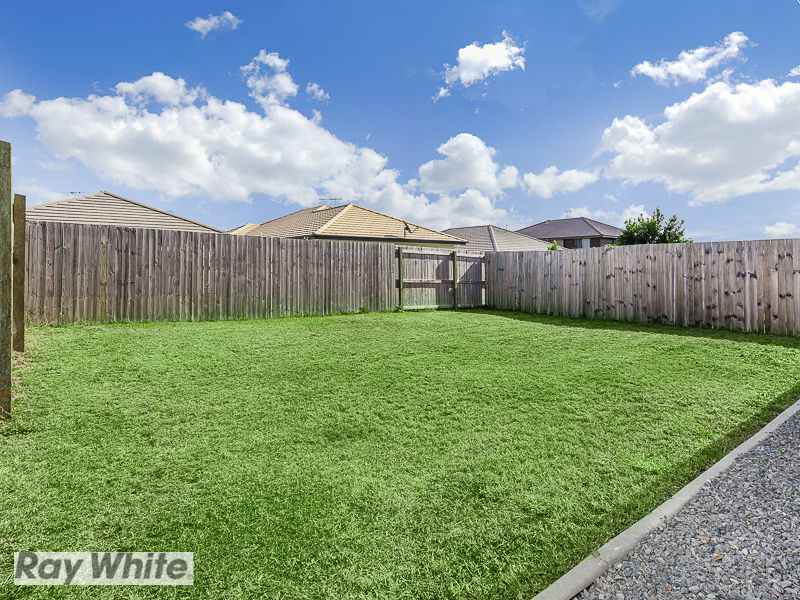 25 Troon Street, North Lakes, QLD 4509