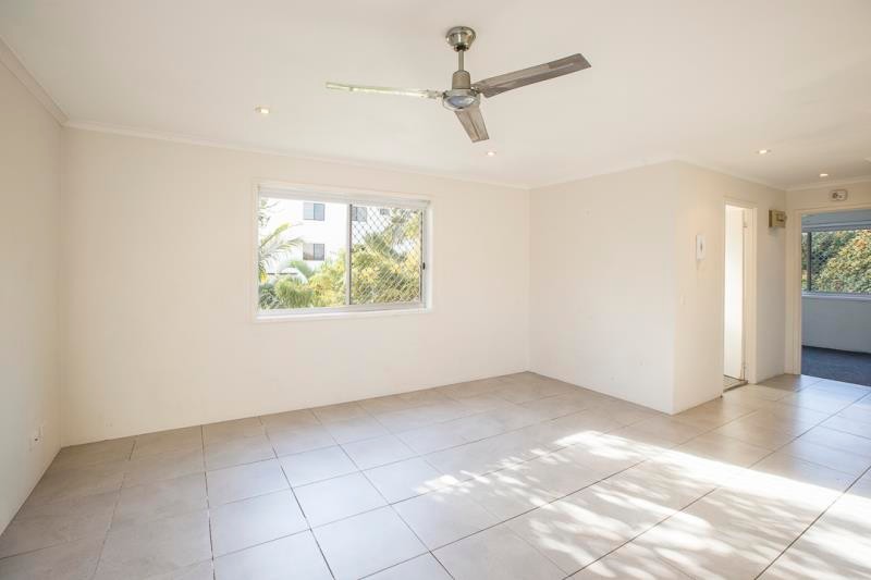 11/203 Scarborough Street, Southport, QLD 4215