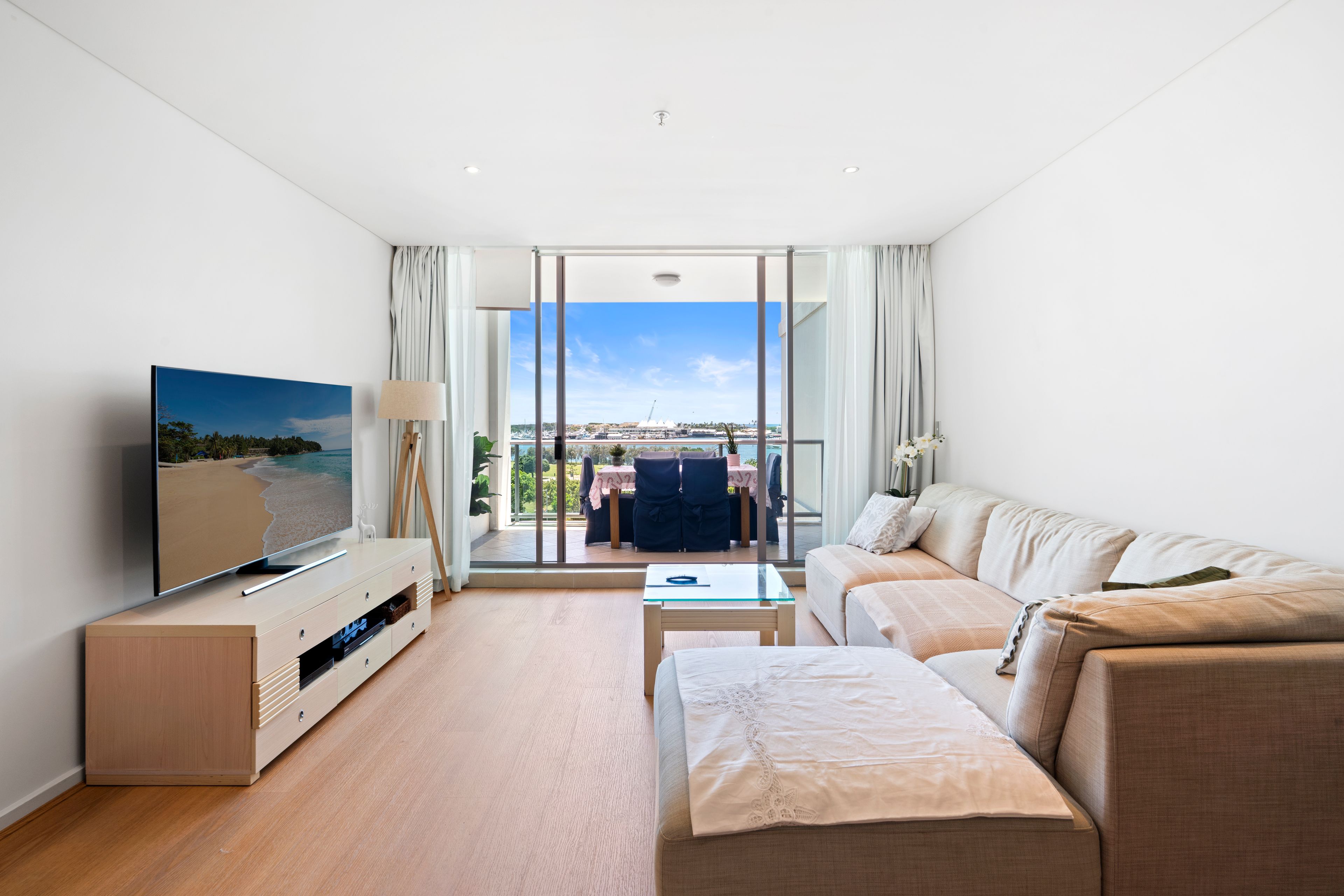 910/1 Como Crescent, Southport, QLD 4215