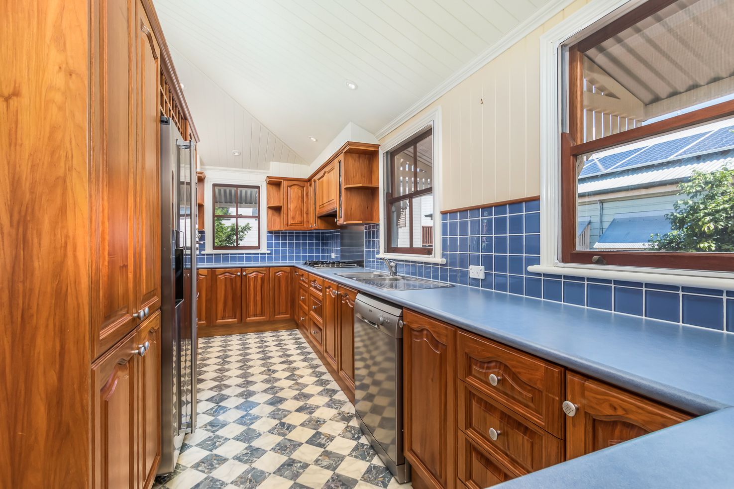 46 Soden Street, Yeerongpilly, QLD 4105