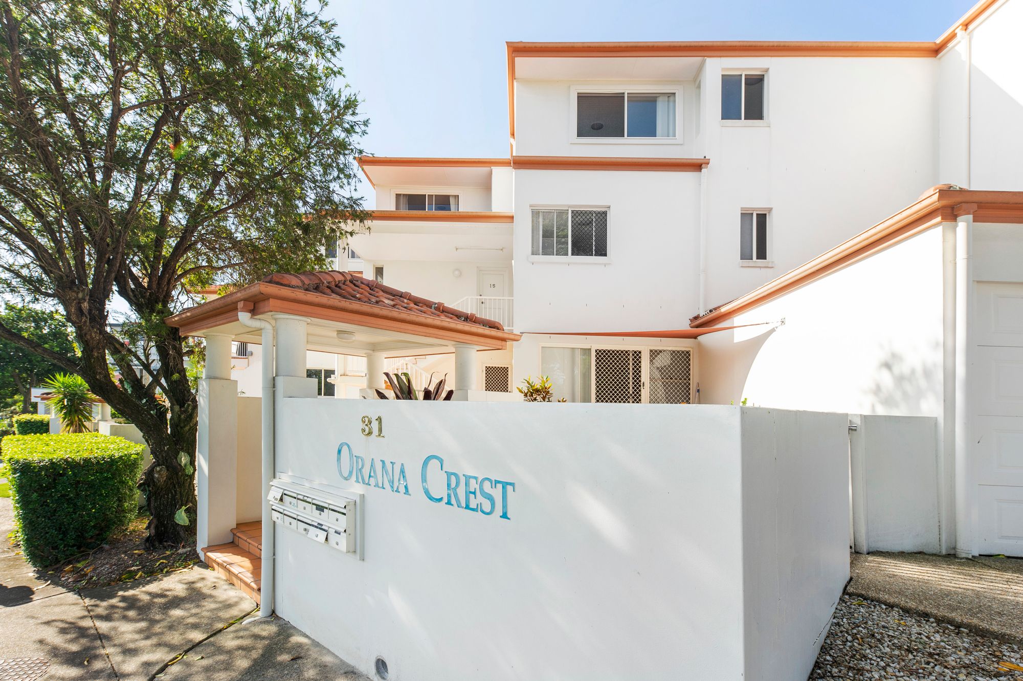 31 Chester Terrace, Southport QLD 4215