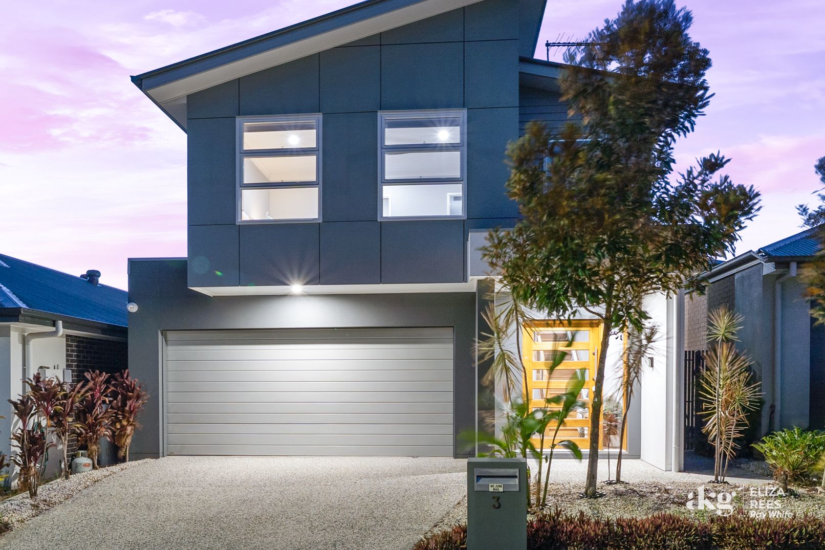 3 Leaf Street, Greenbank QLD 4124