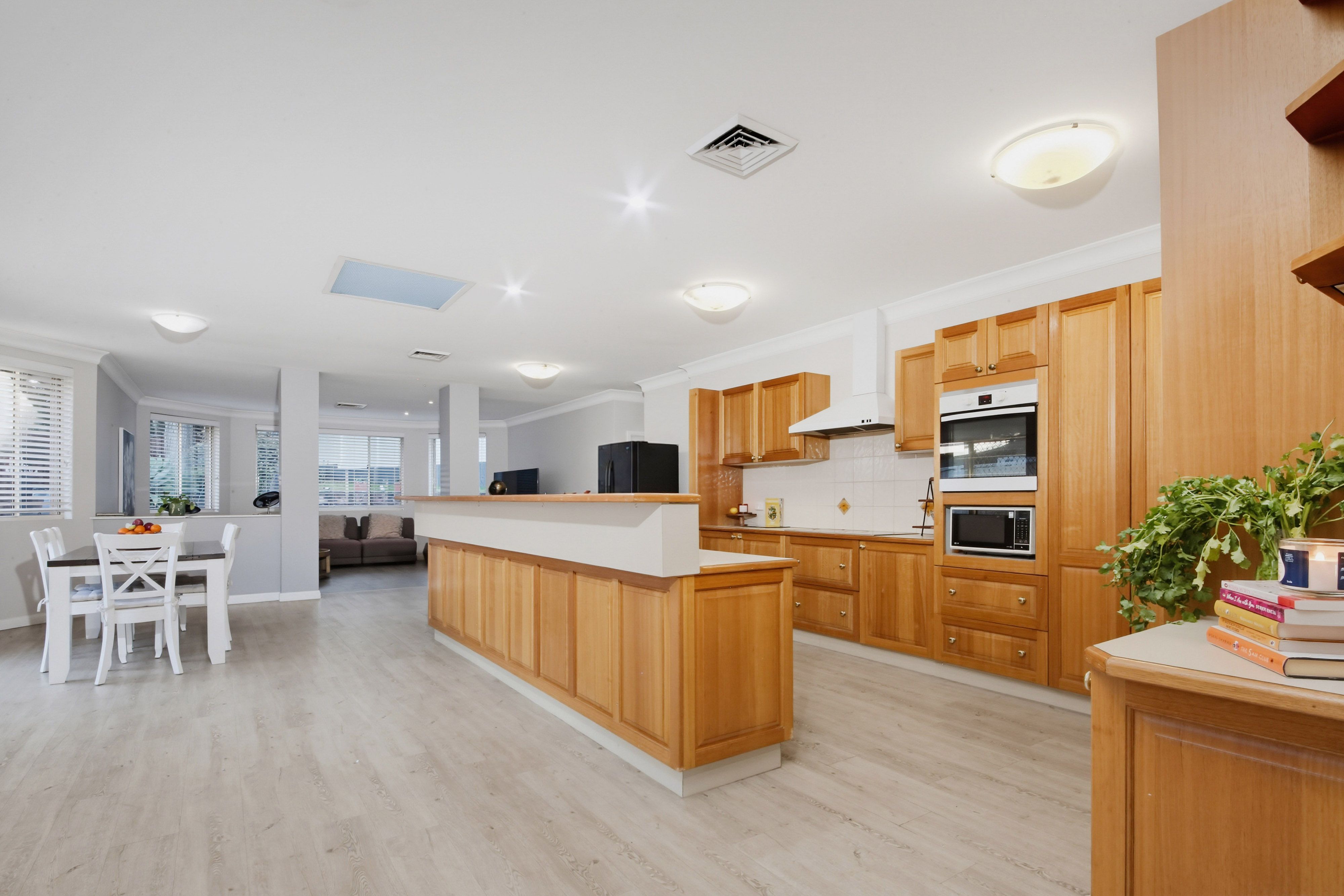 55a Greens Avenue — photo 6 of 15