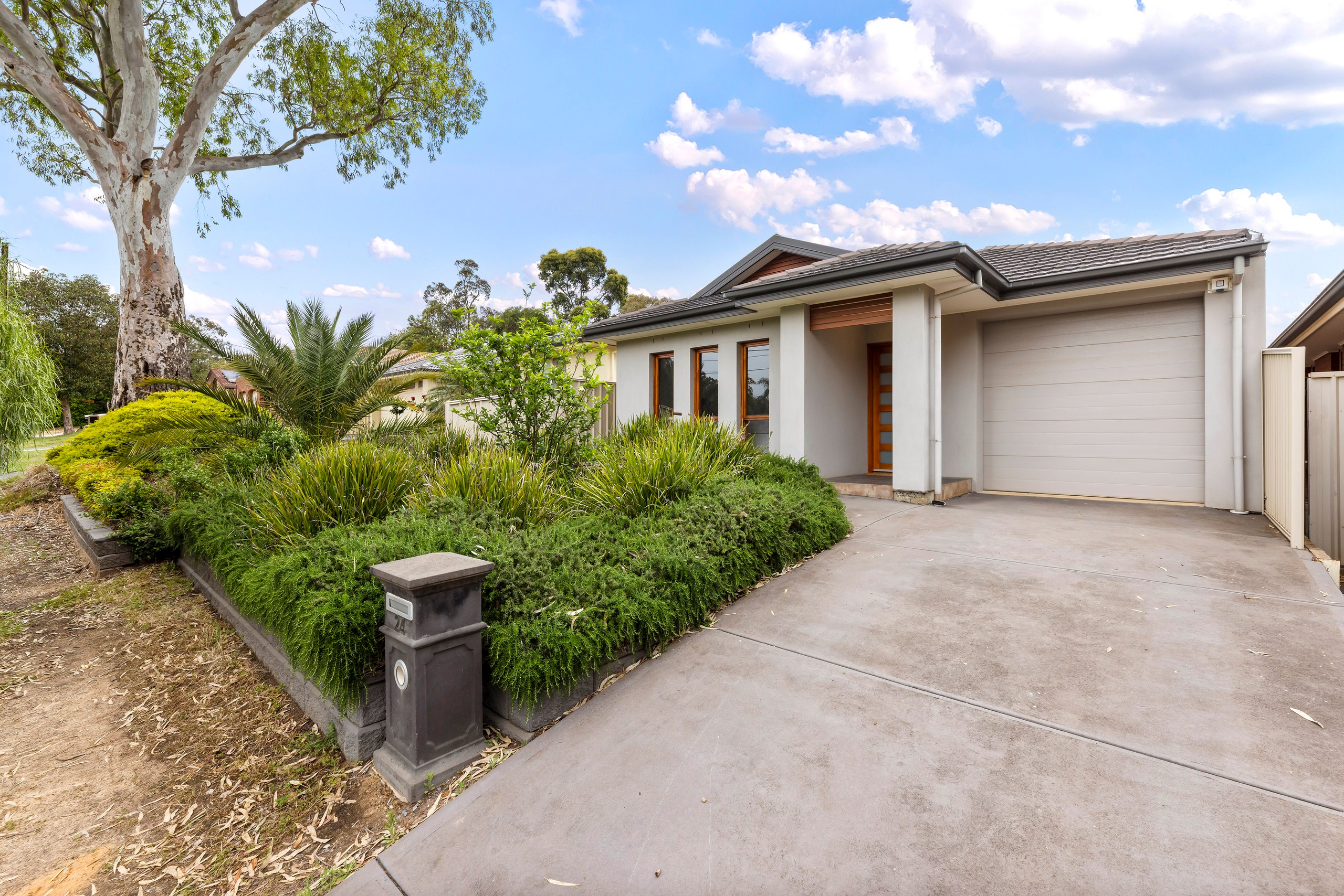 24 Pangari Drive, Fairview Park, SA 5126