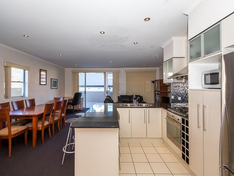 2/93 Leichhardt Street, Spring Hill, QLD 4000