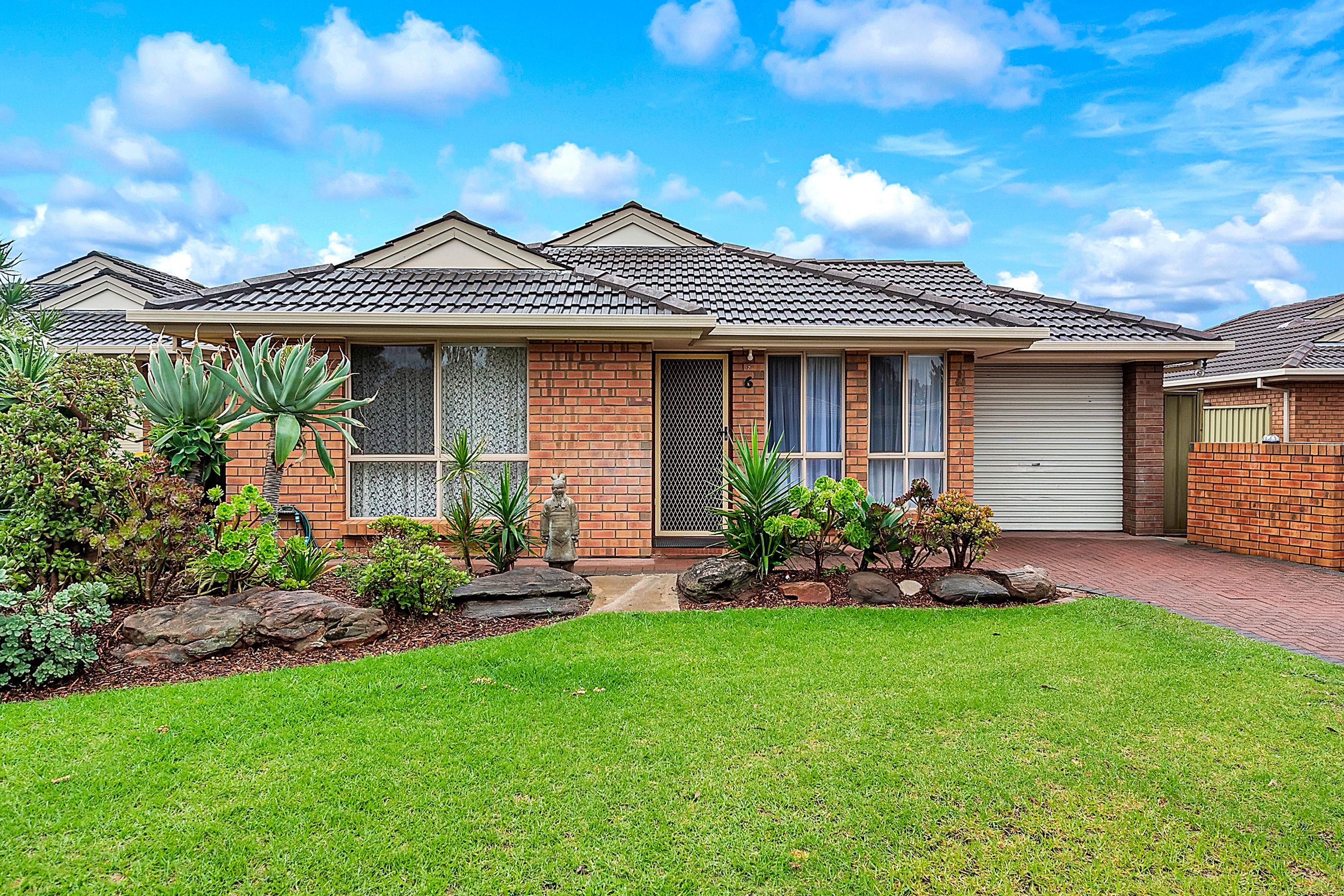 6/15 Eugene Crescent, Parafield Gardens SA 5107