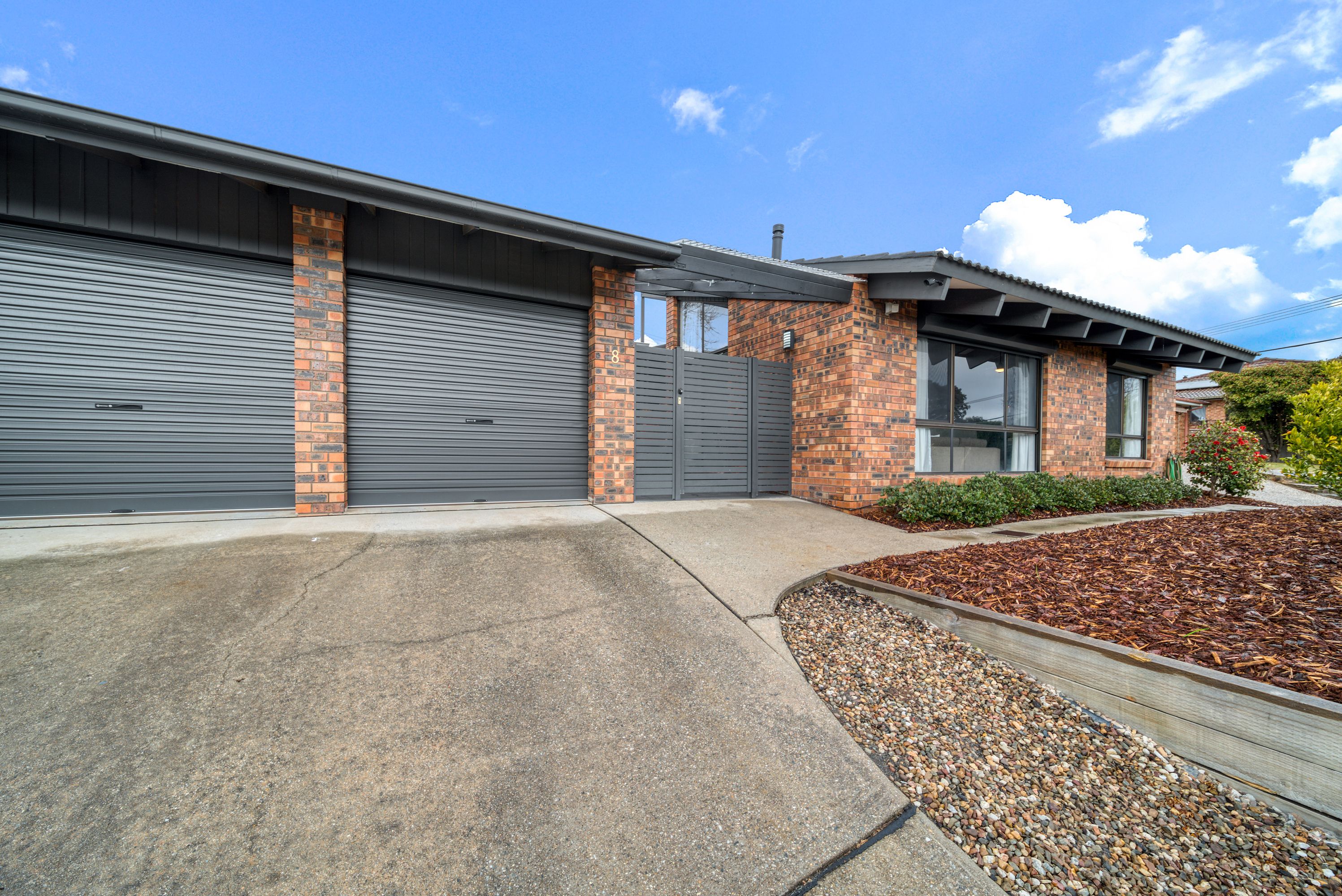 8 Mckail Crescent, Stirling, ACT 2611