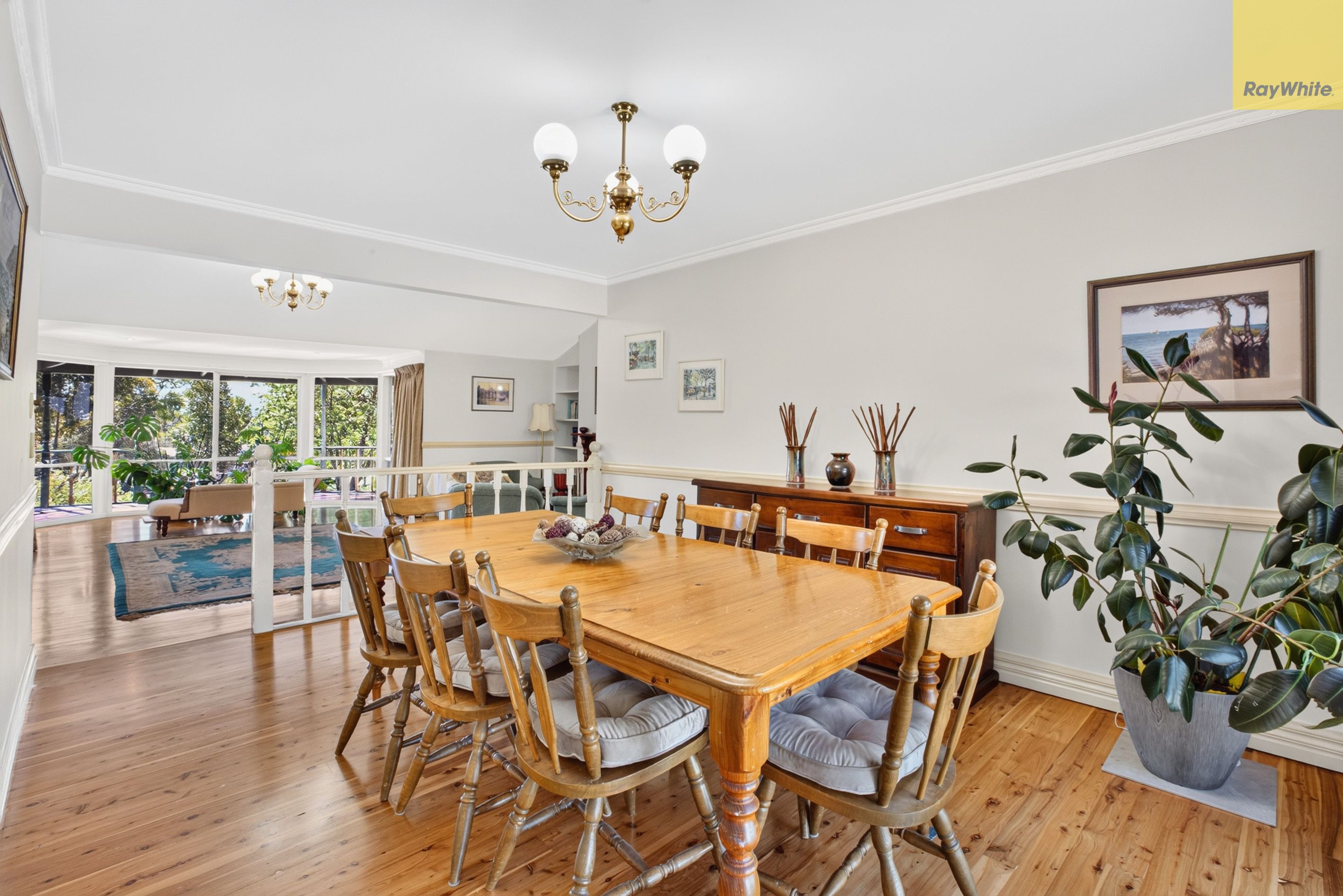 17 Manning Boulevard — photo 8 of 19