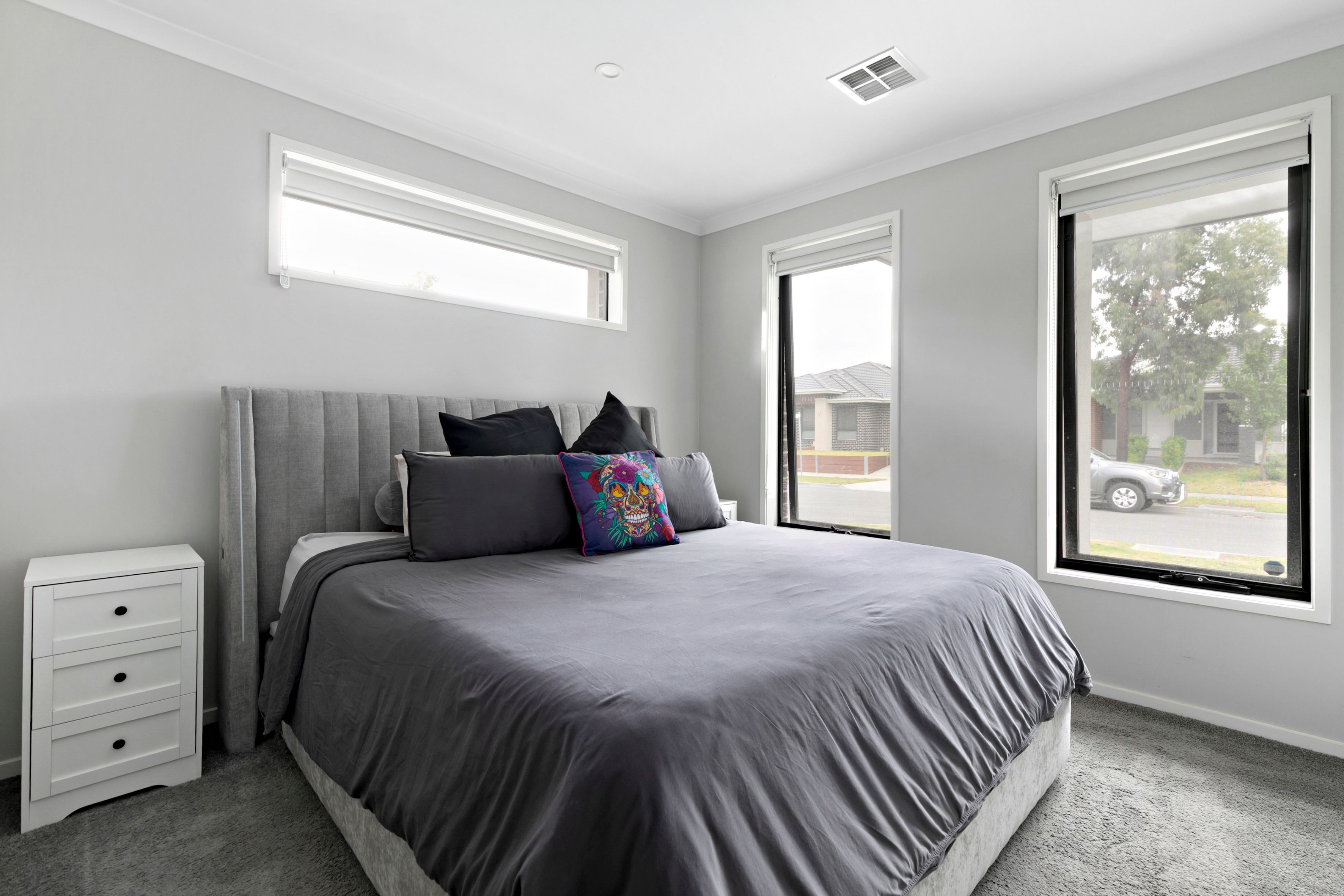 28 Carlingford Road, Mickleham, VIC 3064