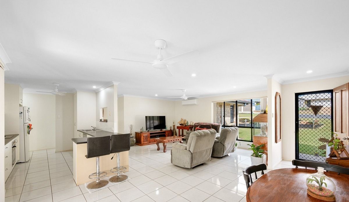 3 Carnegie Court, Glen Eden, QLD 4680