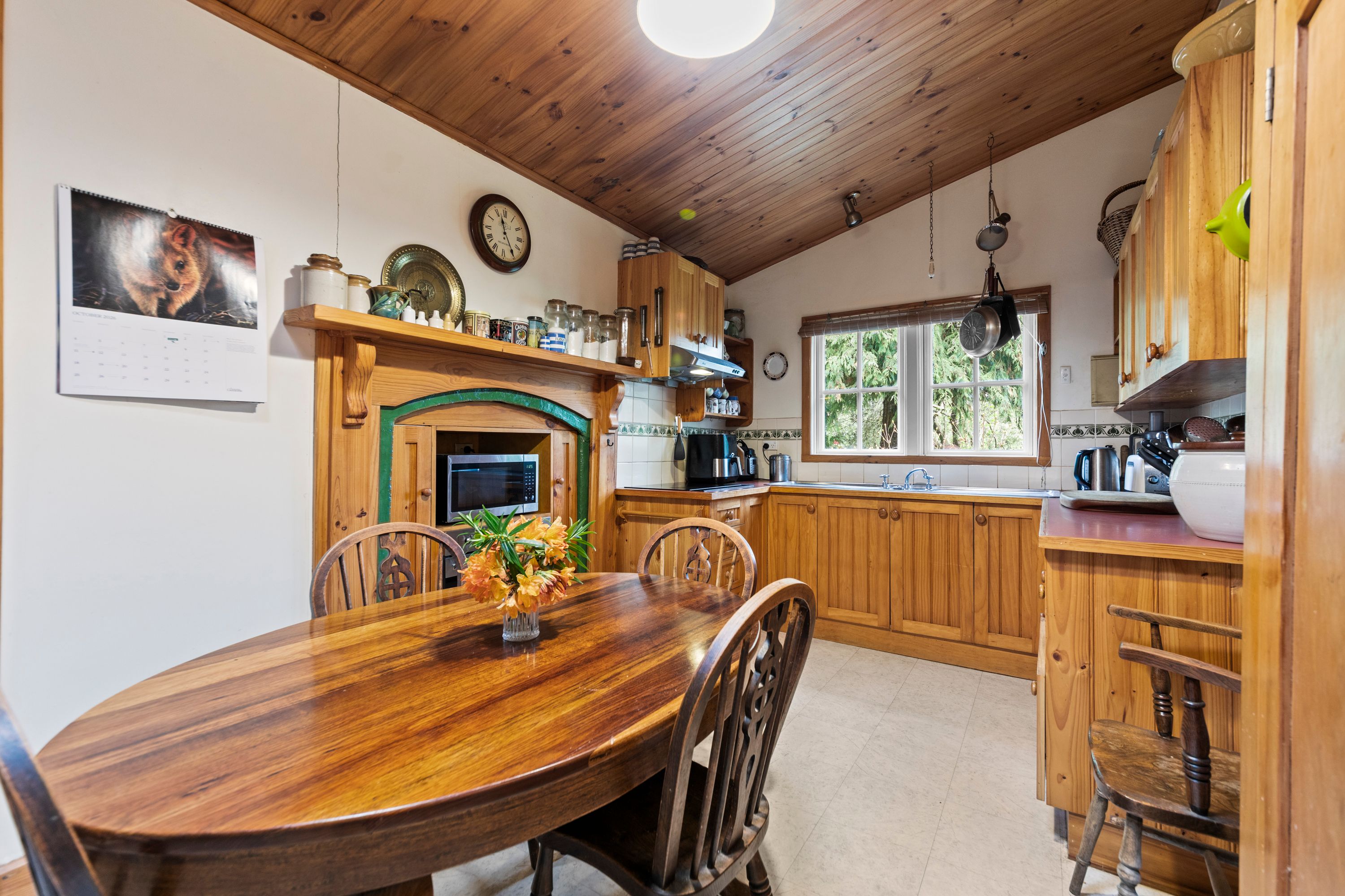 52 Earls Road — photo 17 of 30