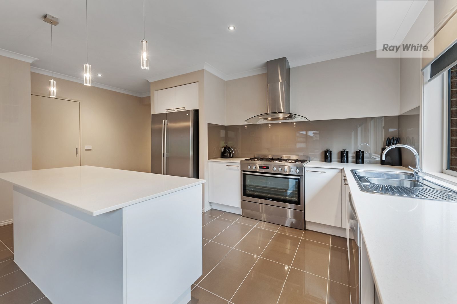 152 Newbury Boulevard, Craigieburn, VIC 3064