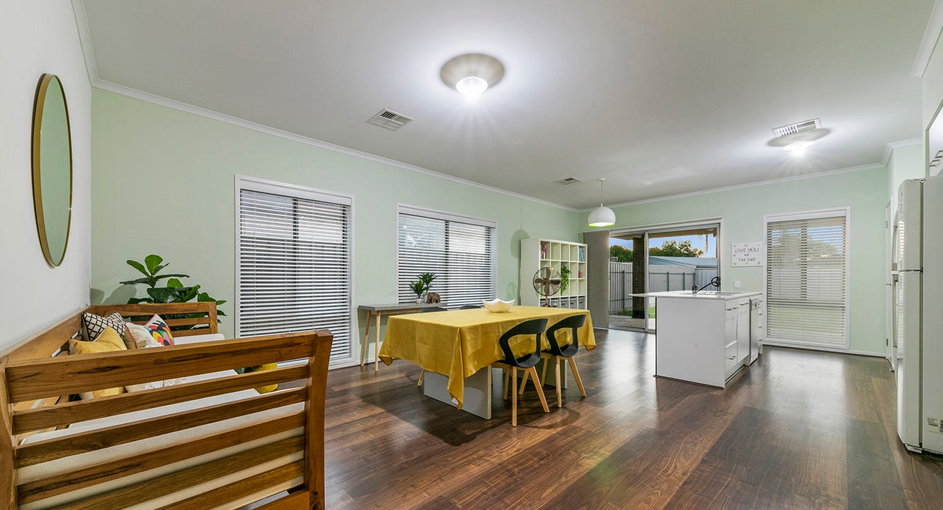 55 Tracey Avenue — photo 7 of 28
