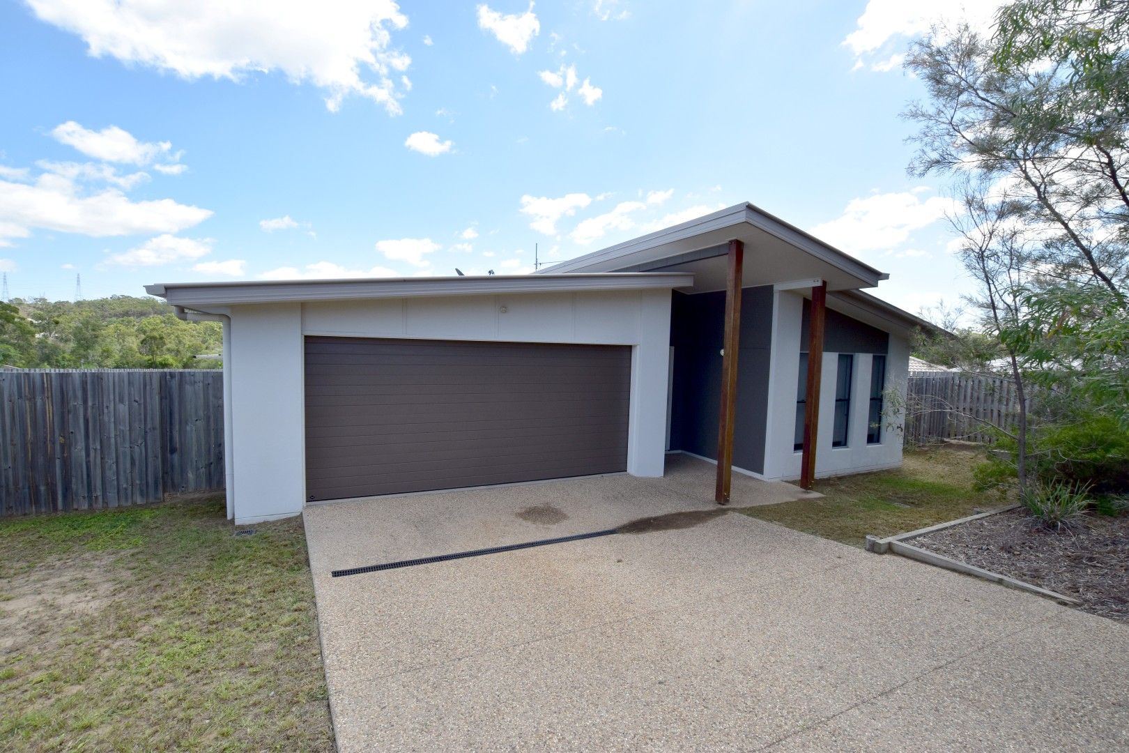 6 Peter Corones Drive, Kirkwood, QLD 4680