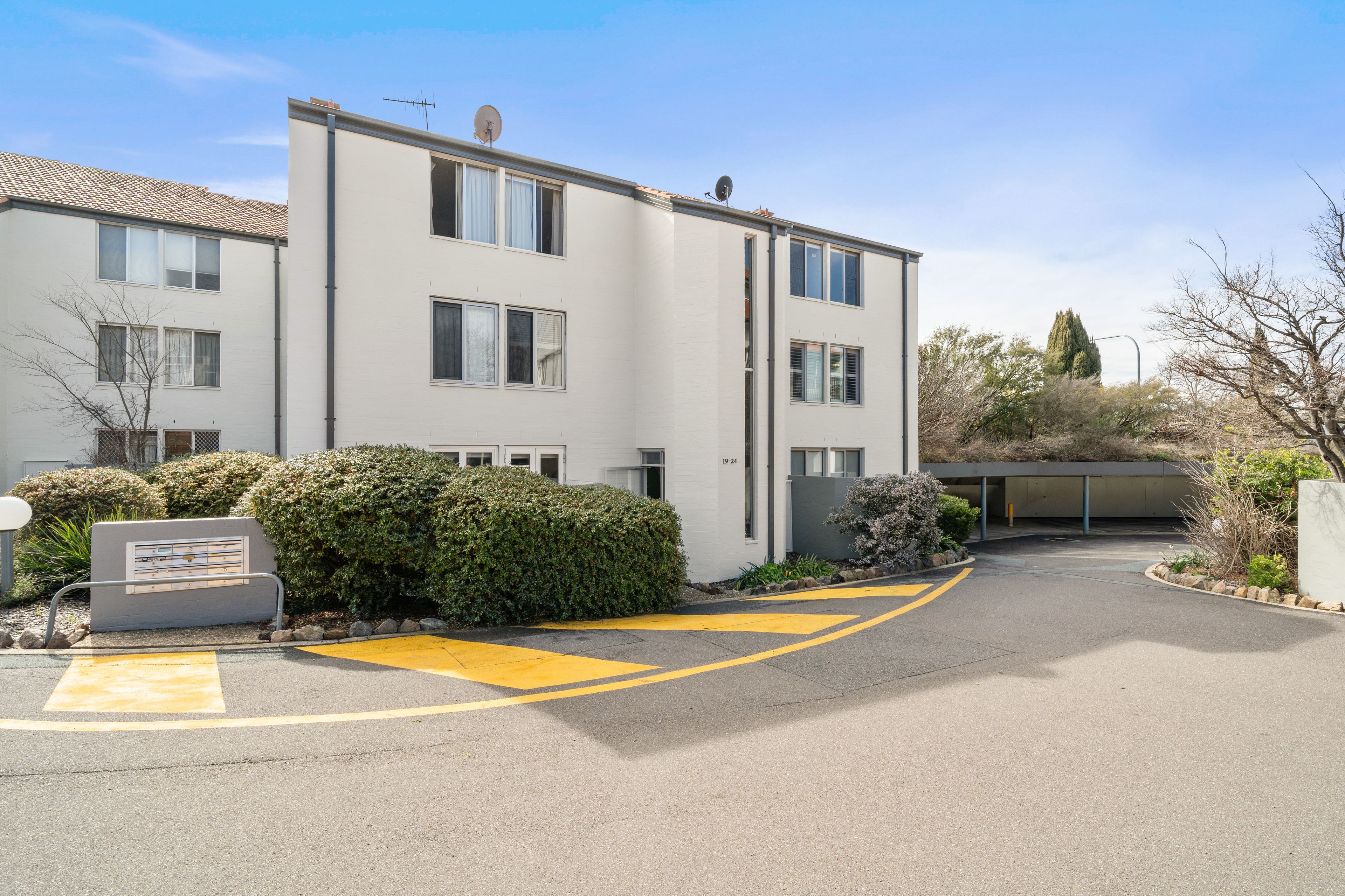 20/47 Eyre Street — photo 13 of 16