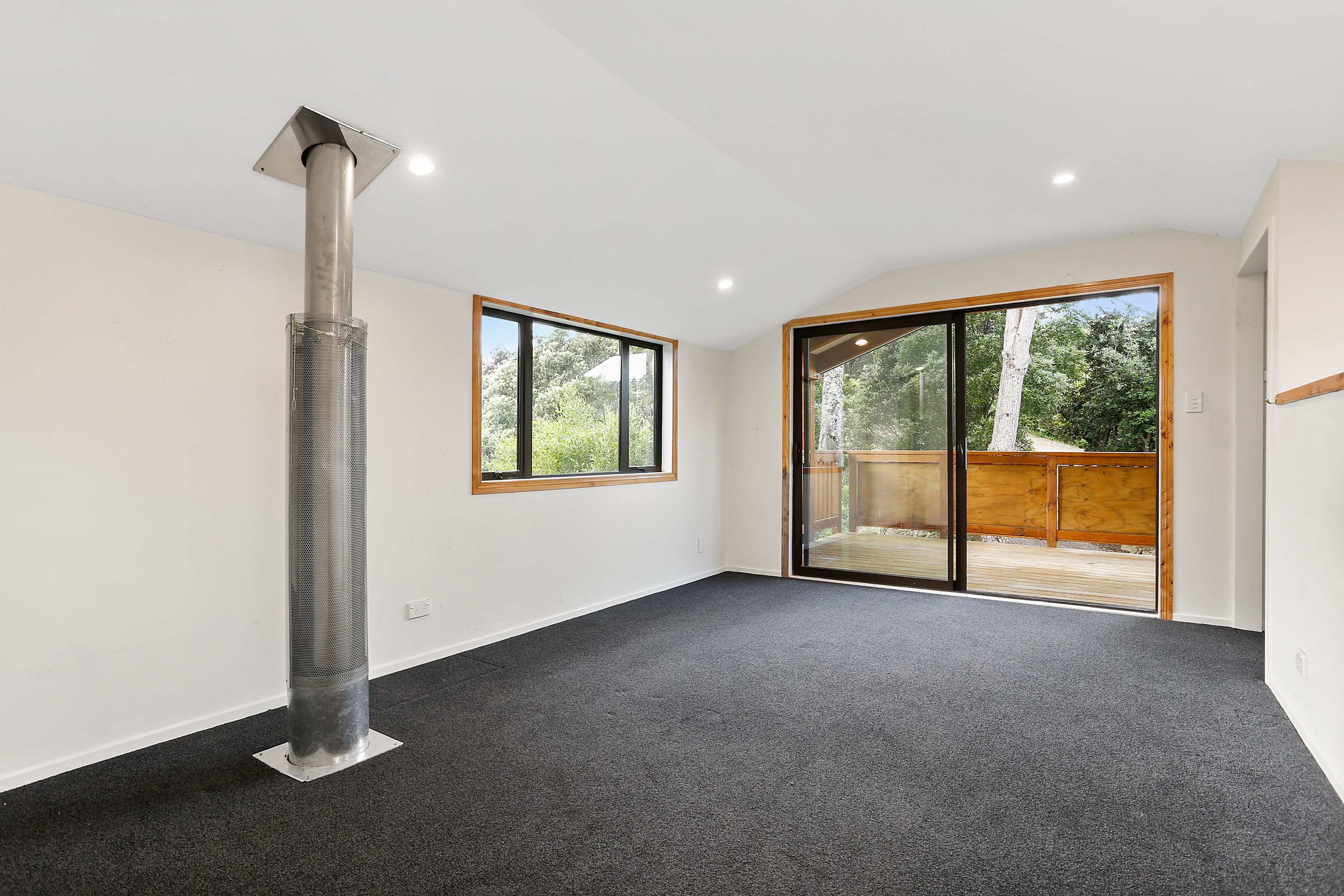 33B Landing Road, Titirangi, Waitakere City