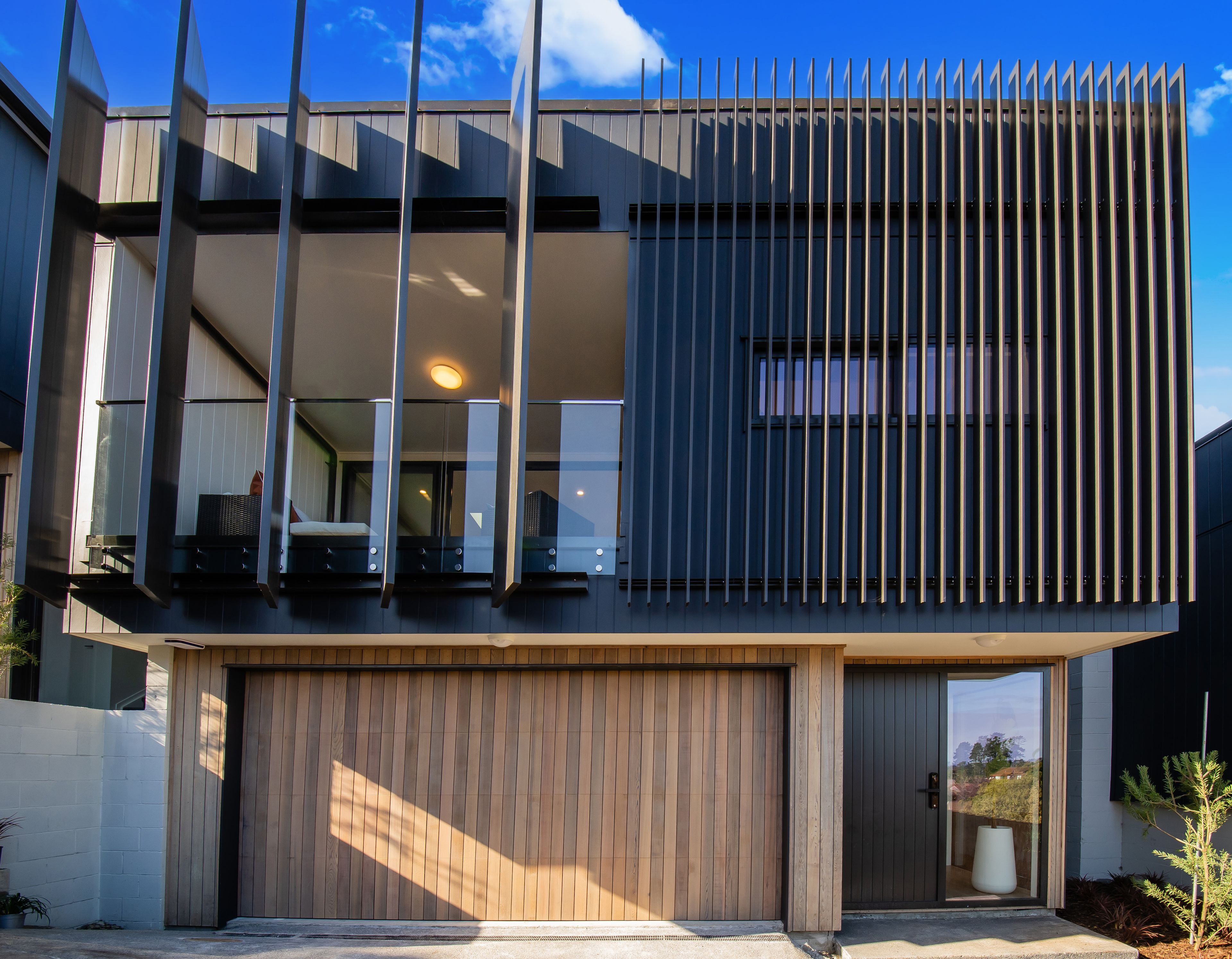 2/14 Kissling Place, St Johns, Auckland City