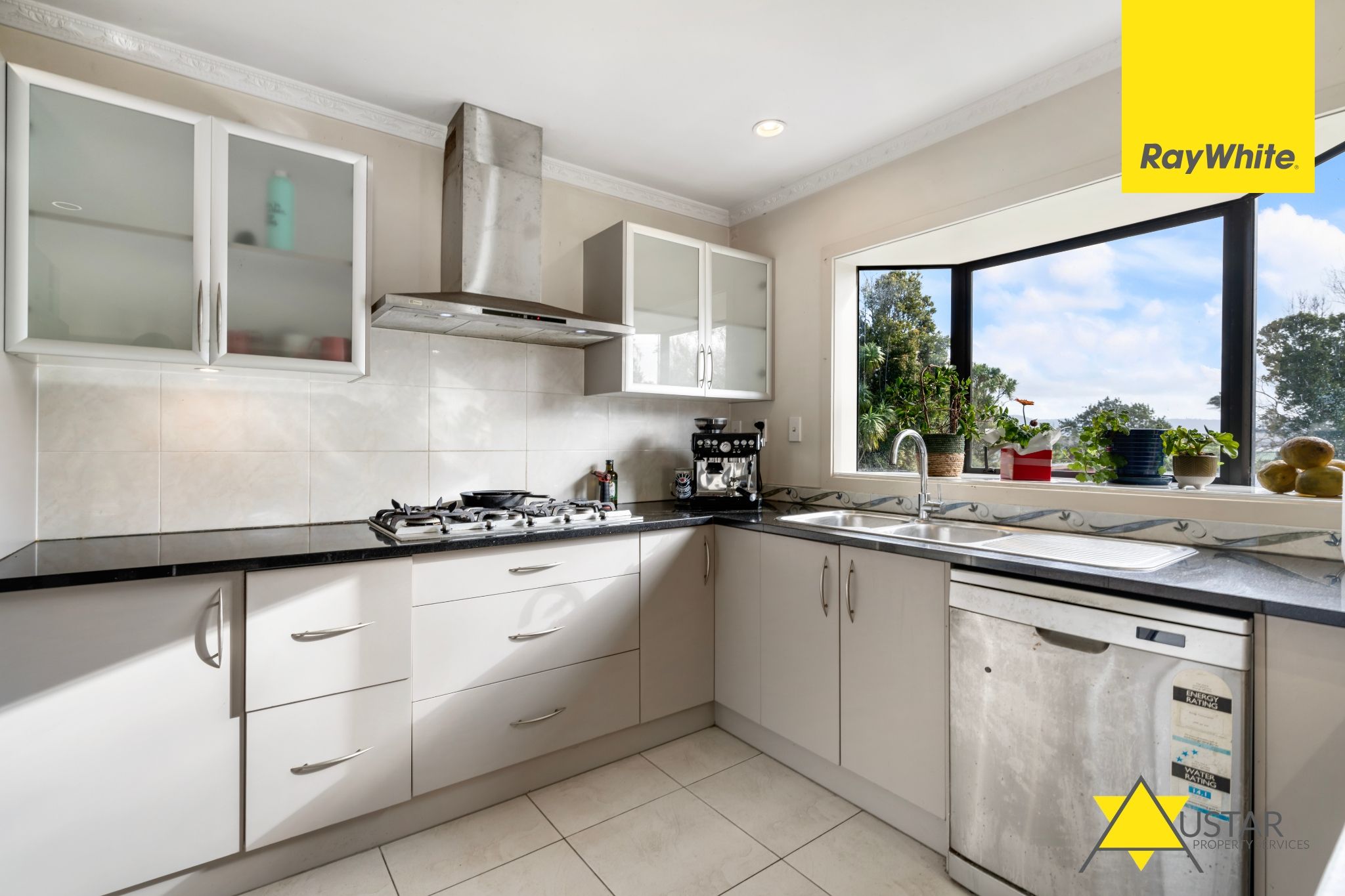 14A Savoy Road, Glen Eden, Waitakere City