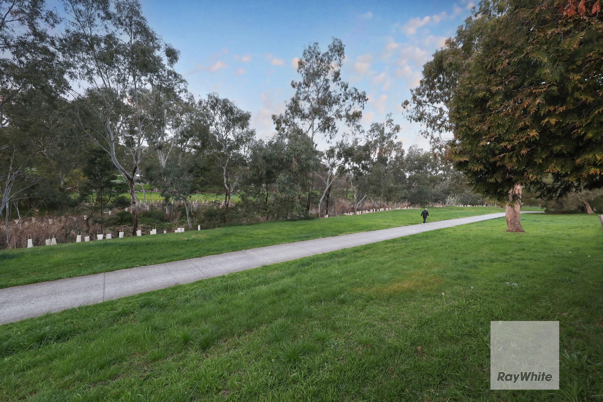 66 Clarke Drive — photo 29 of 30
