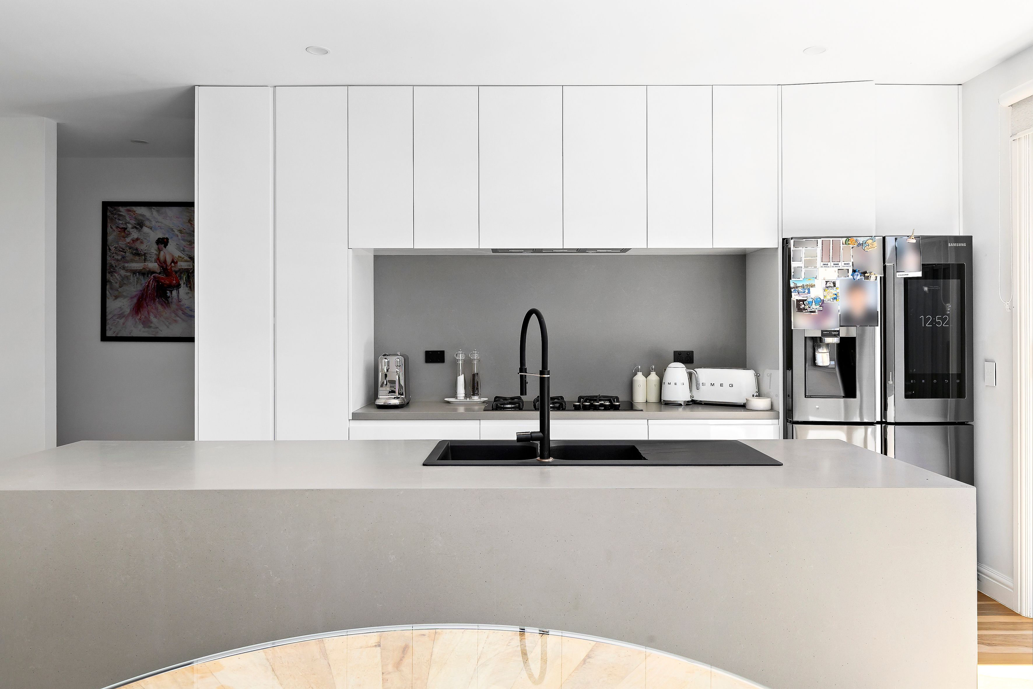 2/55 Mathieson Street — photo 4 of 16