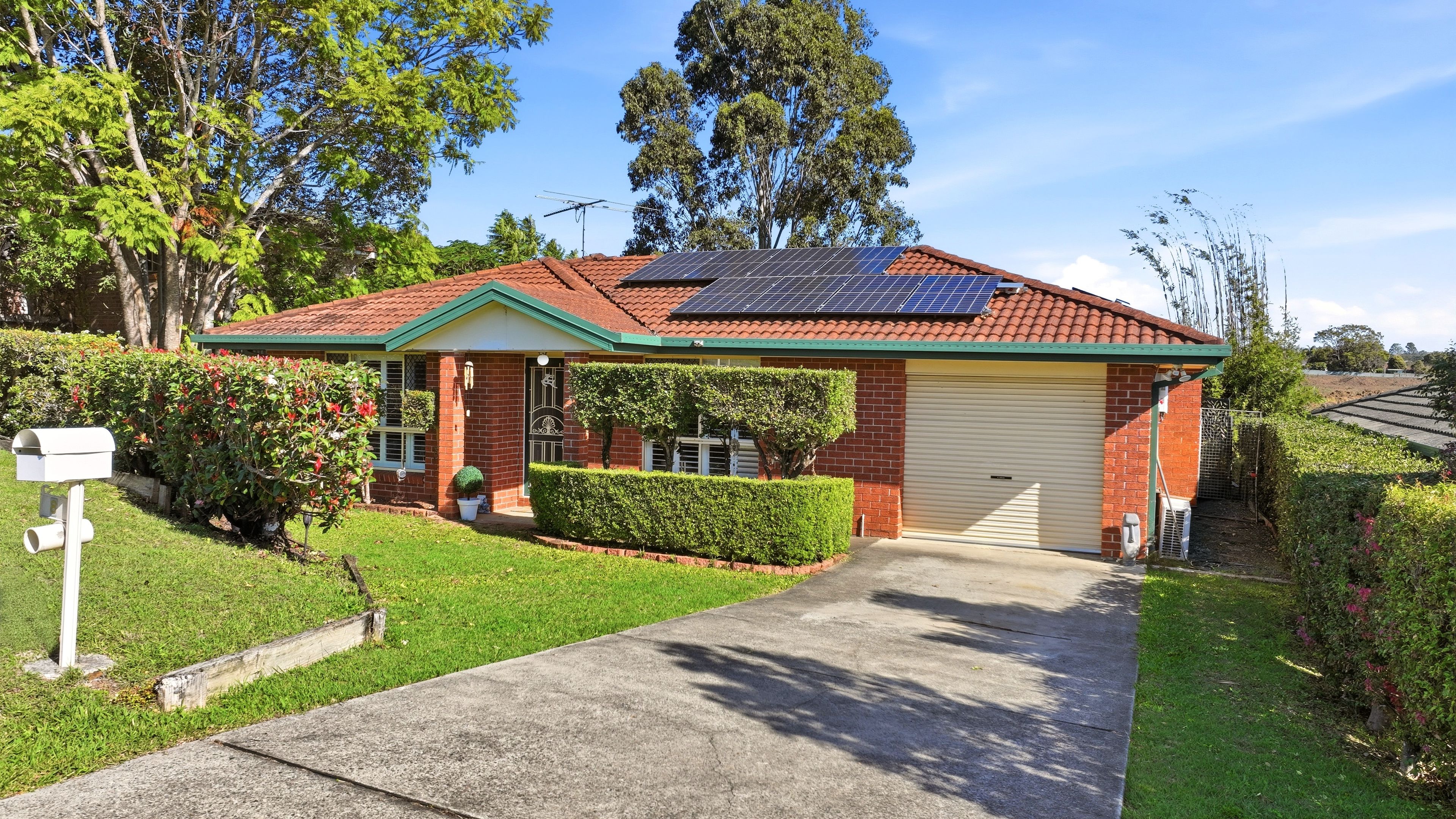 8 Bimble Avenue — photo from Ray White TKG