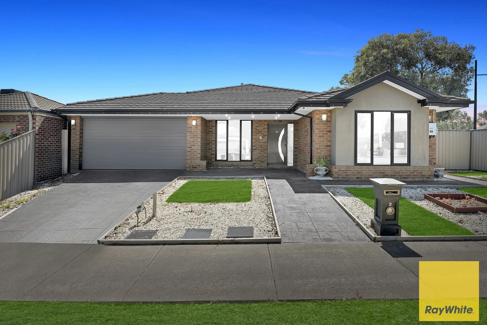 2 Peartree Grove, Burnside Heights, VIC 3023