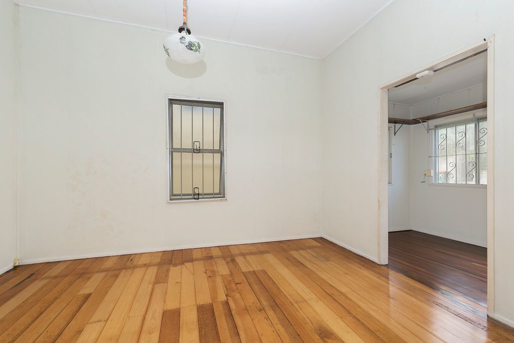 11 Peterson Street, Woolloongabba, QLD 4102