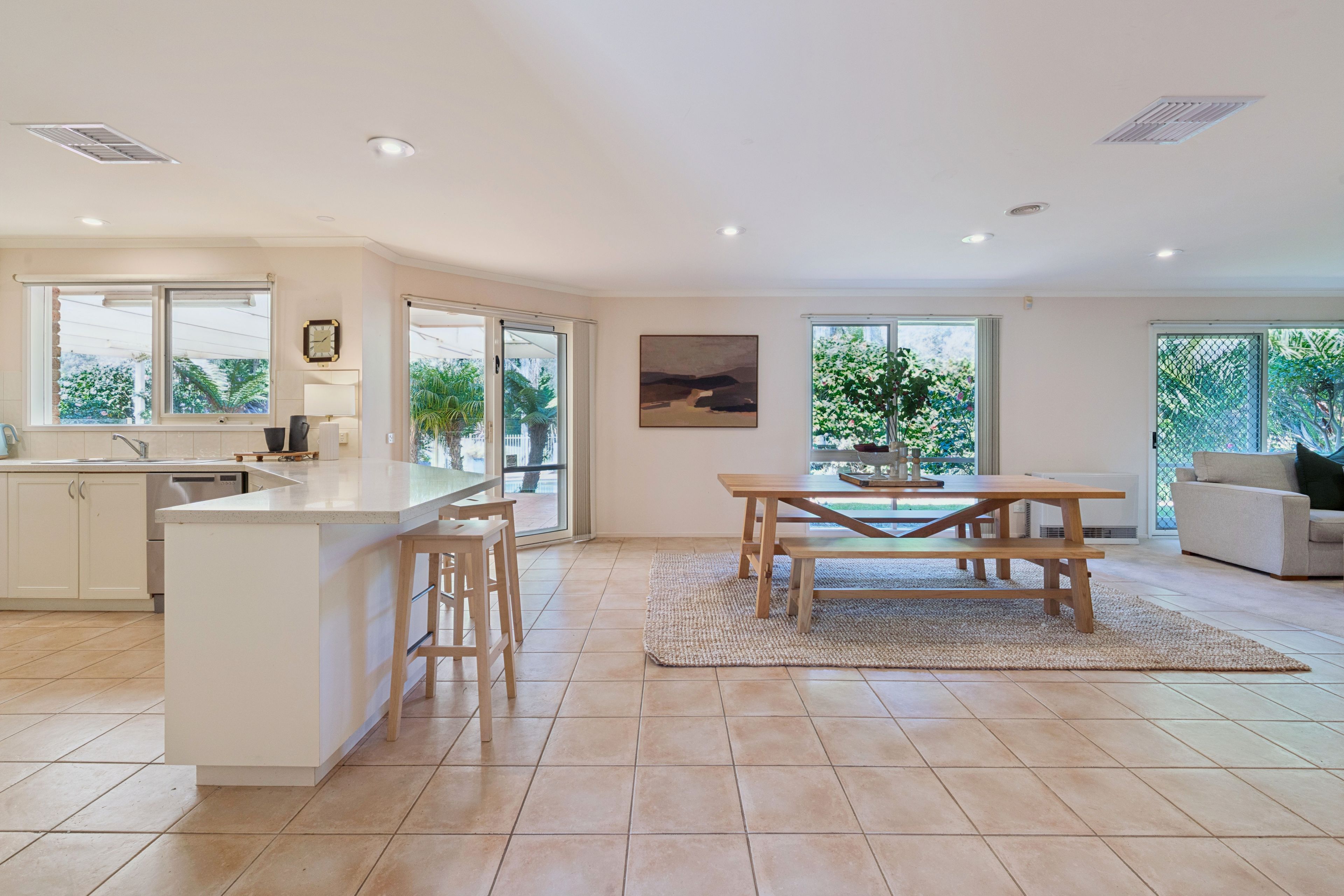 76 Lockhart Drive — photo 6 of 24