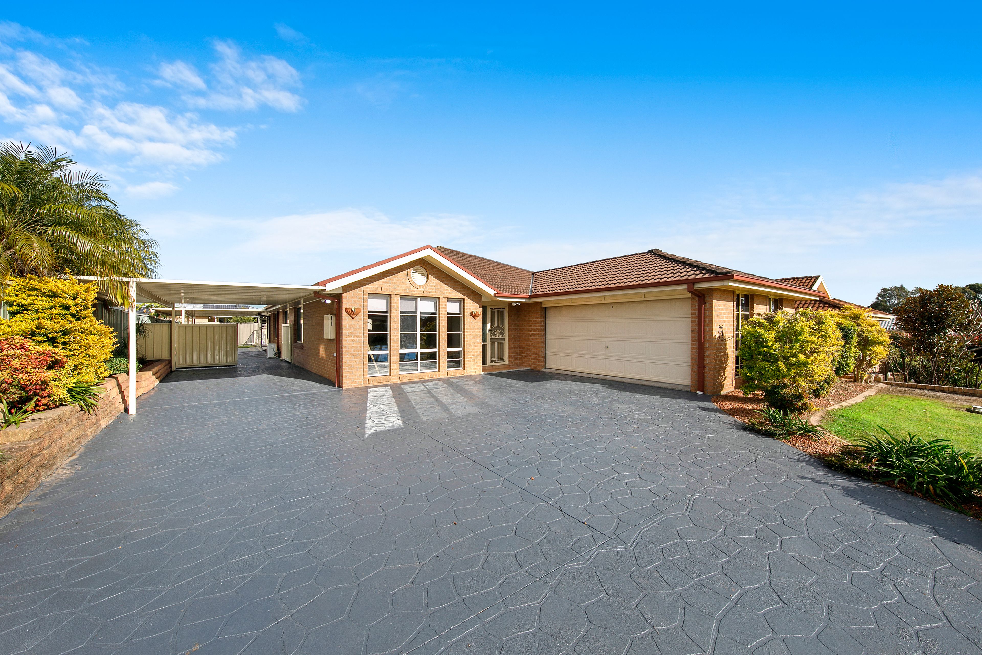 17 Jabiru Avenue, Maryland, NSW 2287