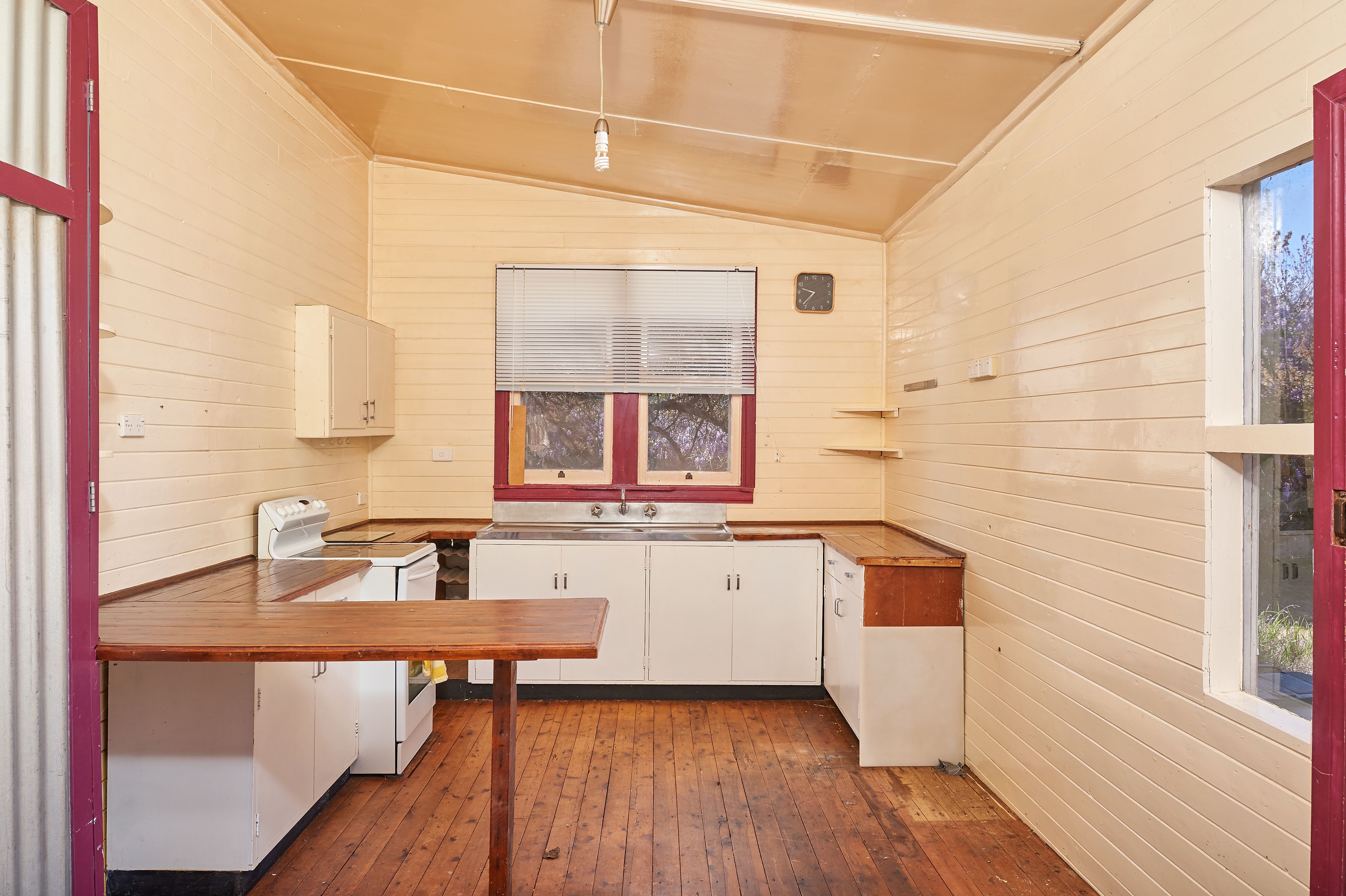 35 Spring Street, Ganmain, NSW 2702
