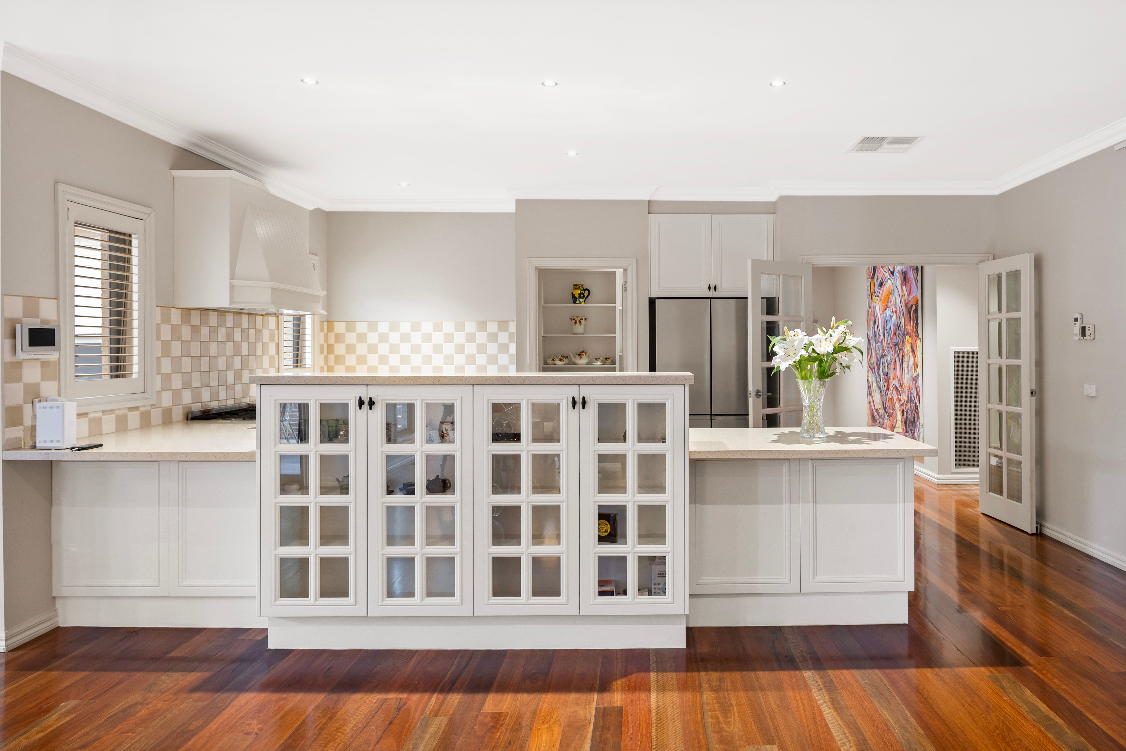 26 Roseberry Avenue — photo 5 of 18
