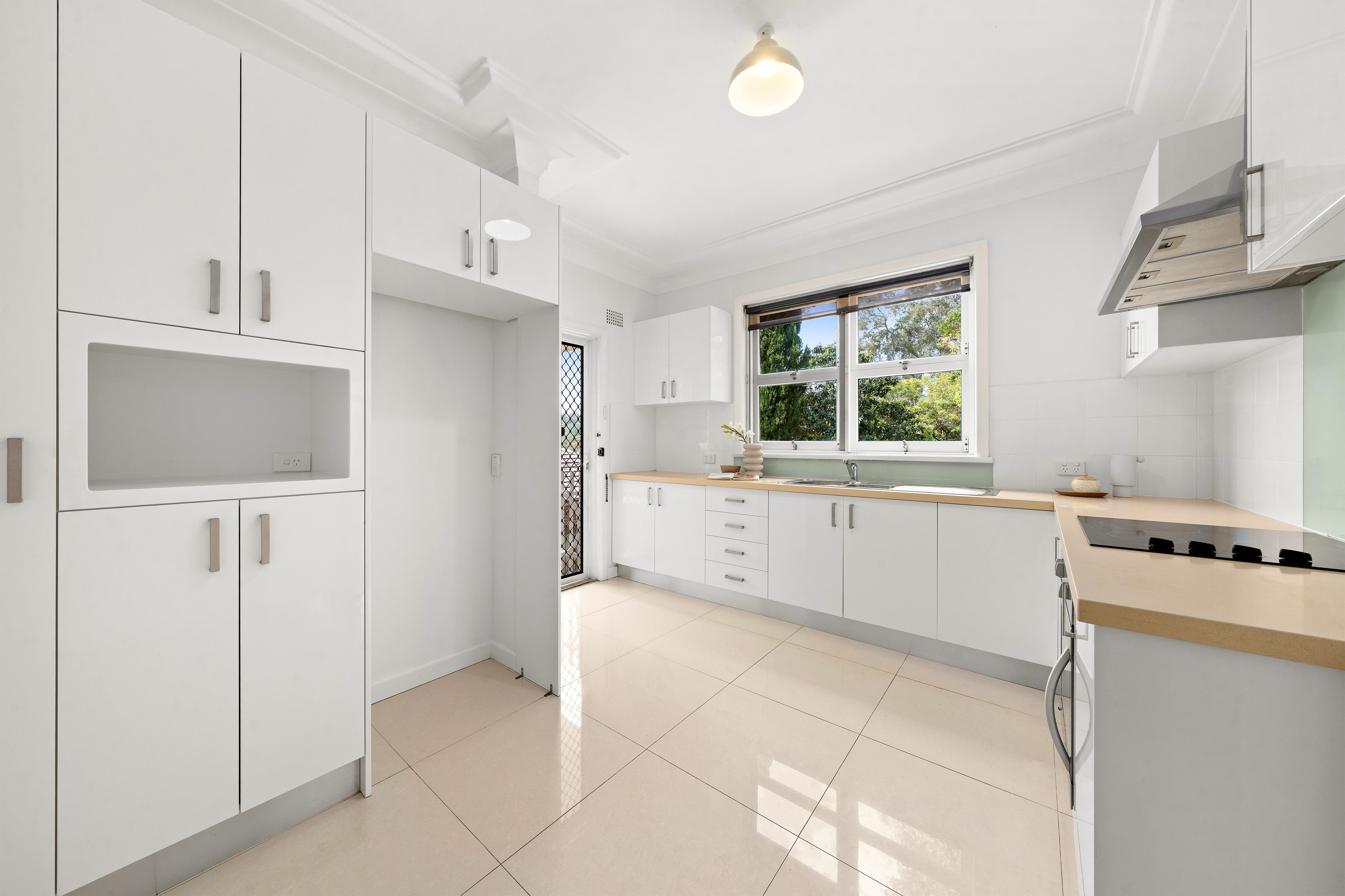 49 Woonona Avenue — photo 6 of 15