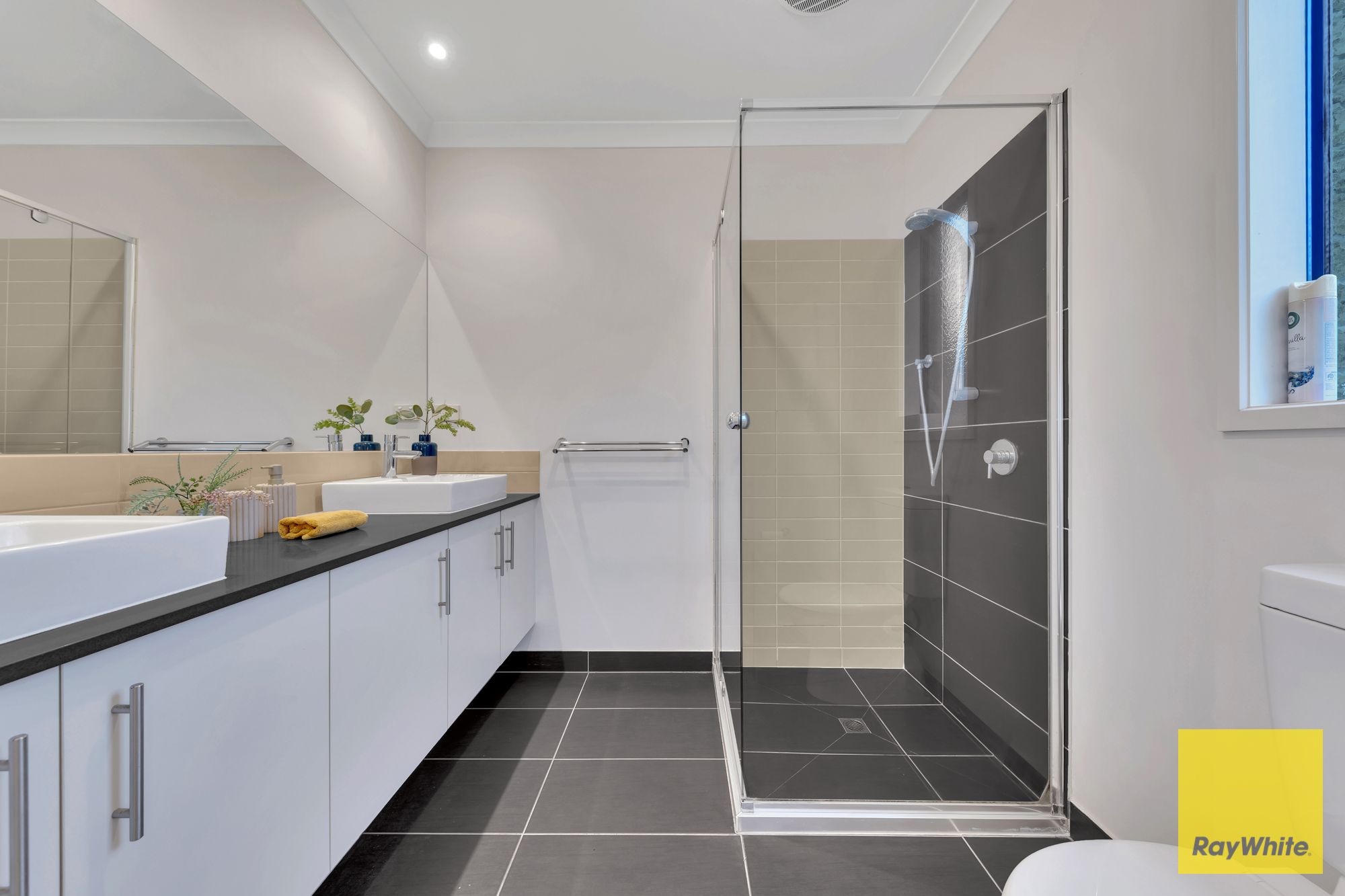 6 Trinity Place — photo 6 of 23