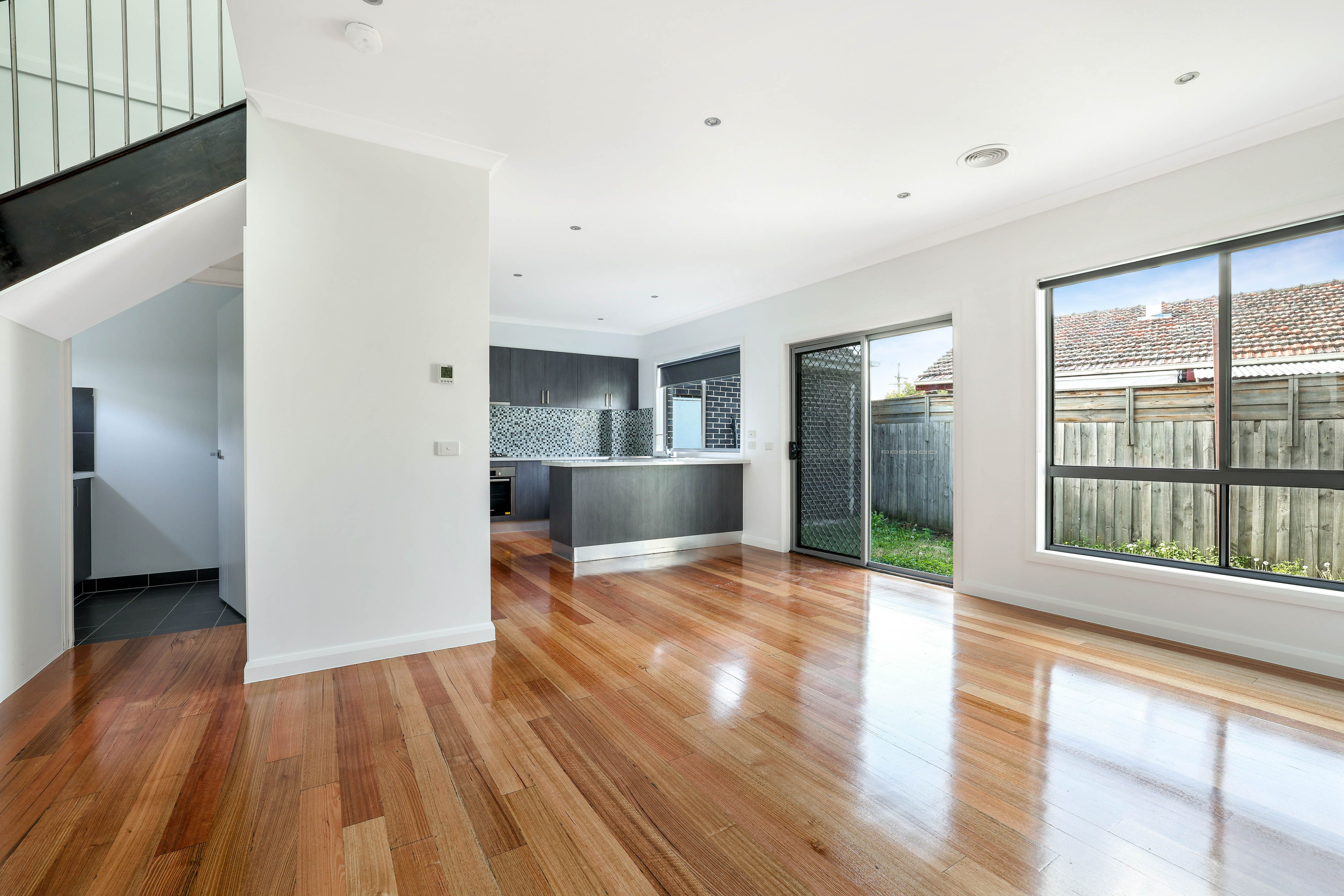 2/17 Murtoa Street, Dallas, VIC 3047