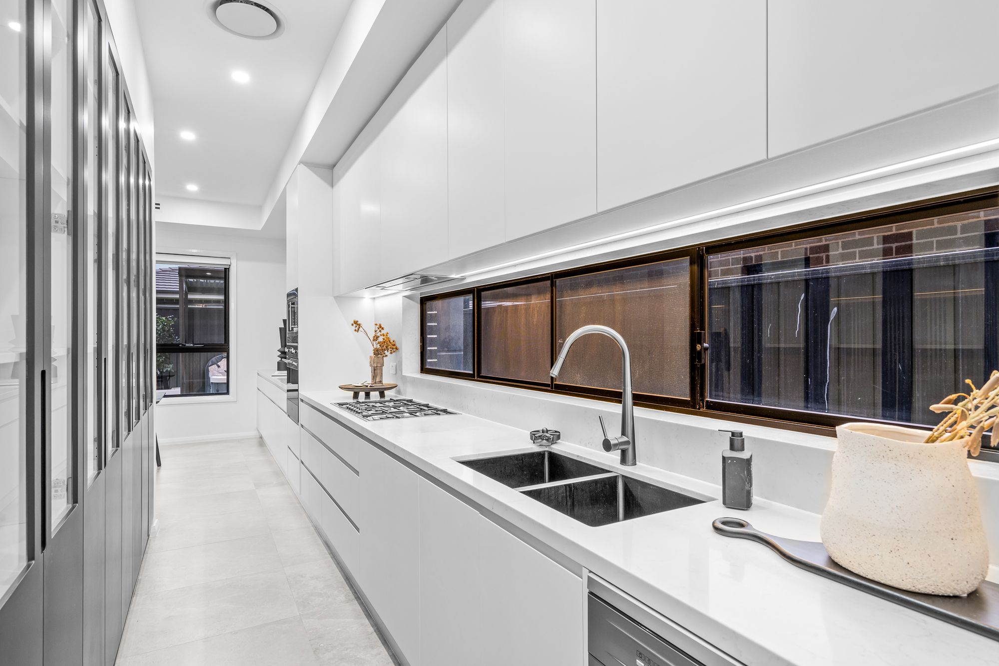 145 Barrallier Drive — photo 9 of 27