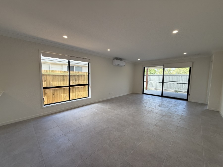 16 Howe Circuit, Logan Reserve, QLD 4133