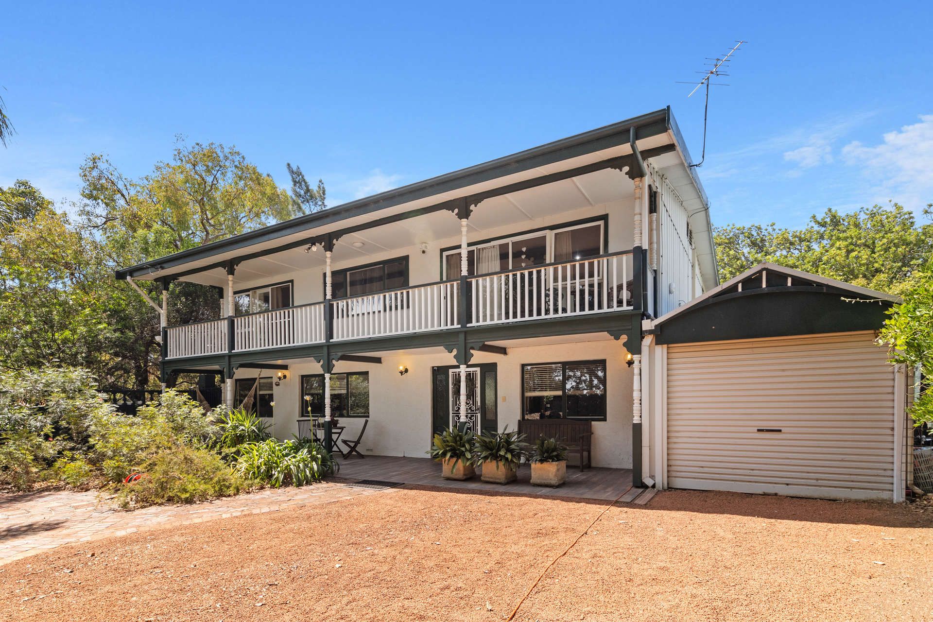 68 Dammerel Crescent, Emerald Beach NSW 2456