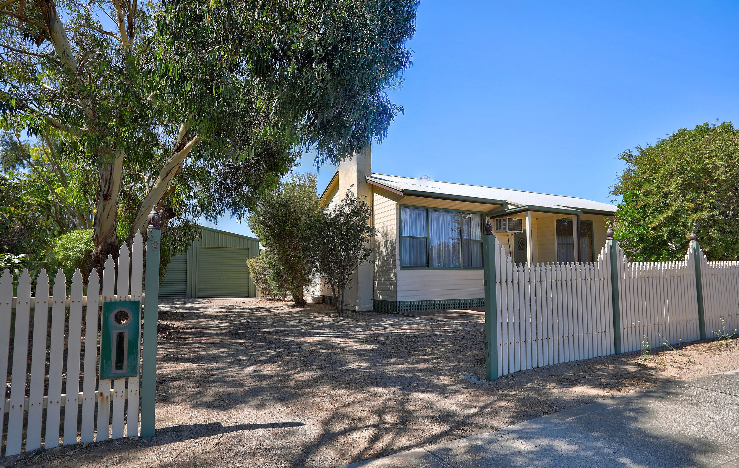 39 Matthew Place, Port Lincoln SA 5606