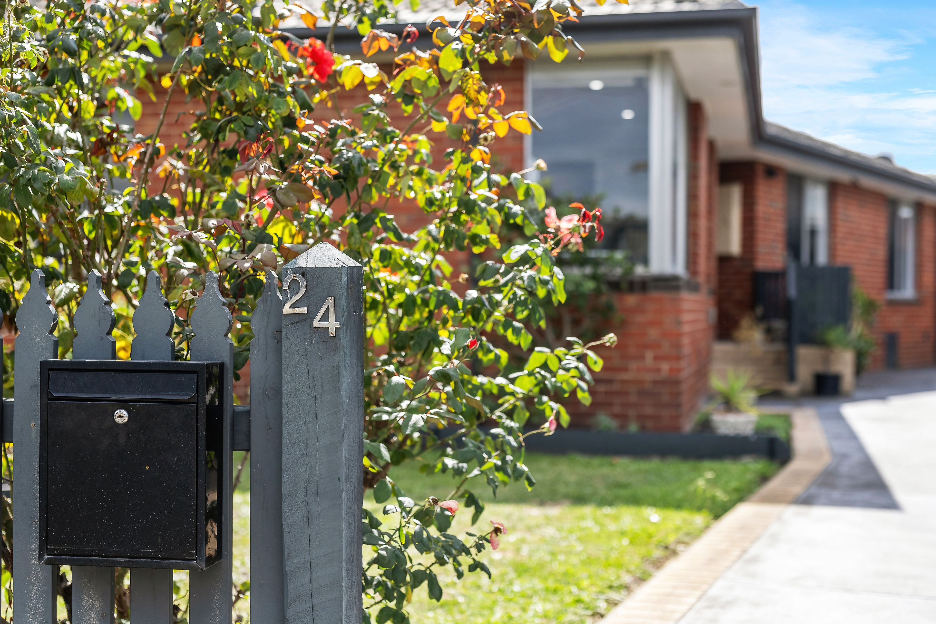 24 Brentwood Avenue, Lalor, VIC 3075