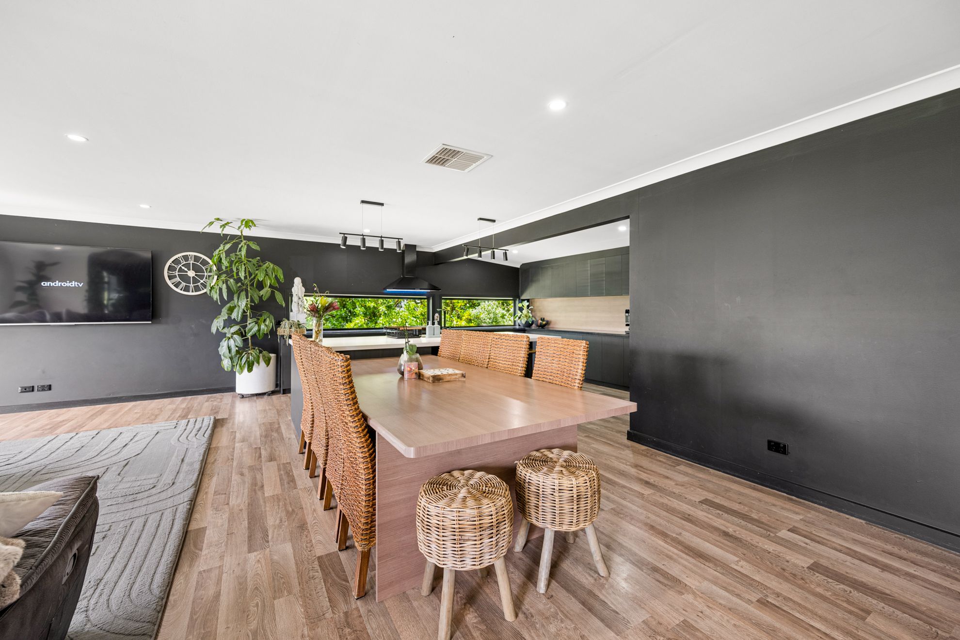 61 Wynham Road — photo 8 of 29