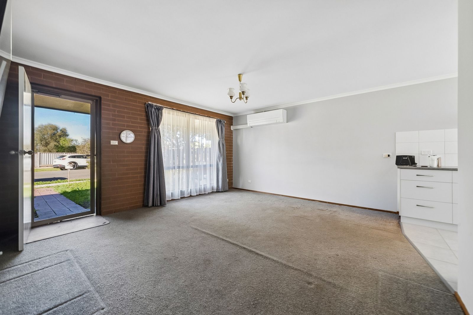 3/2 Goulburn Street — photo 3 of 14