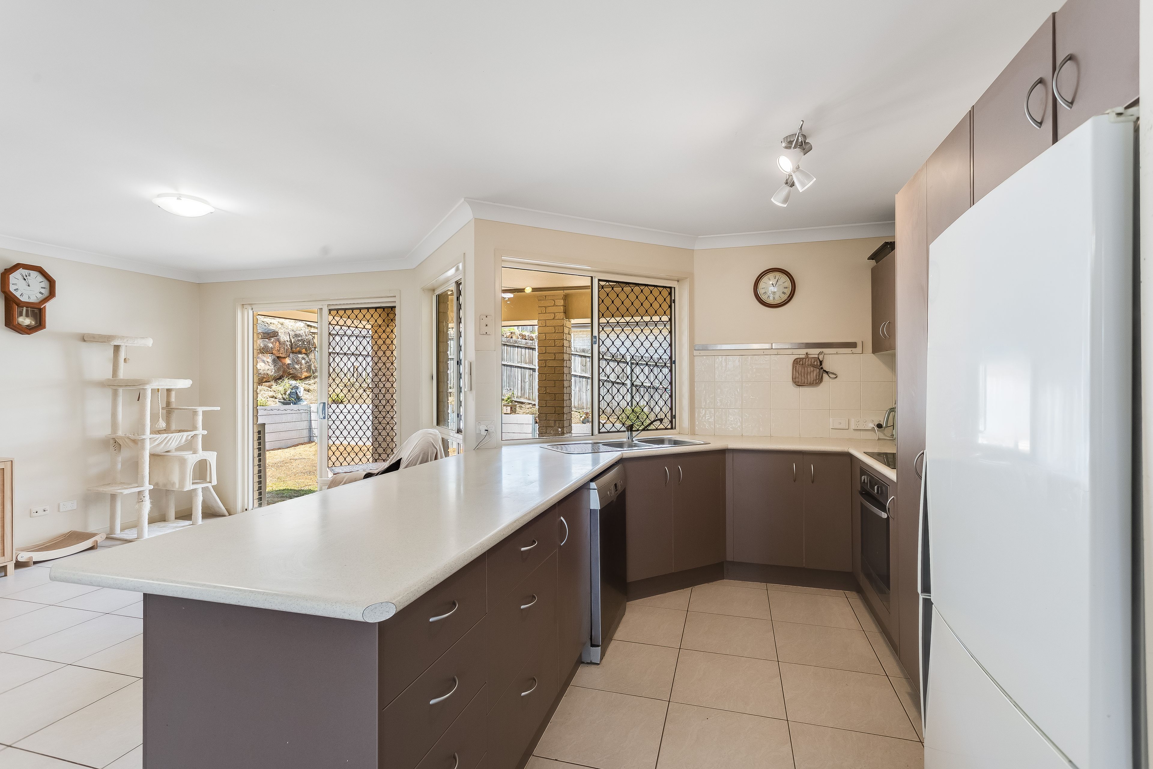 3 Lennon Boulevard — photo 14 of 23