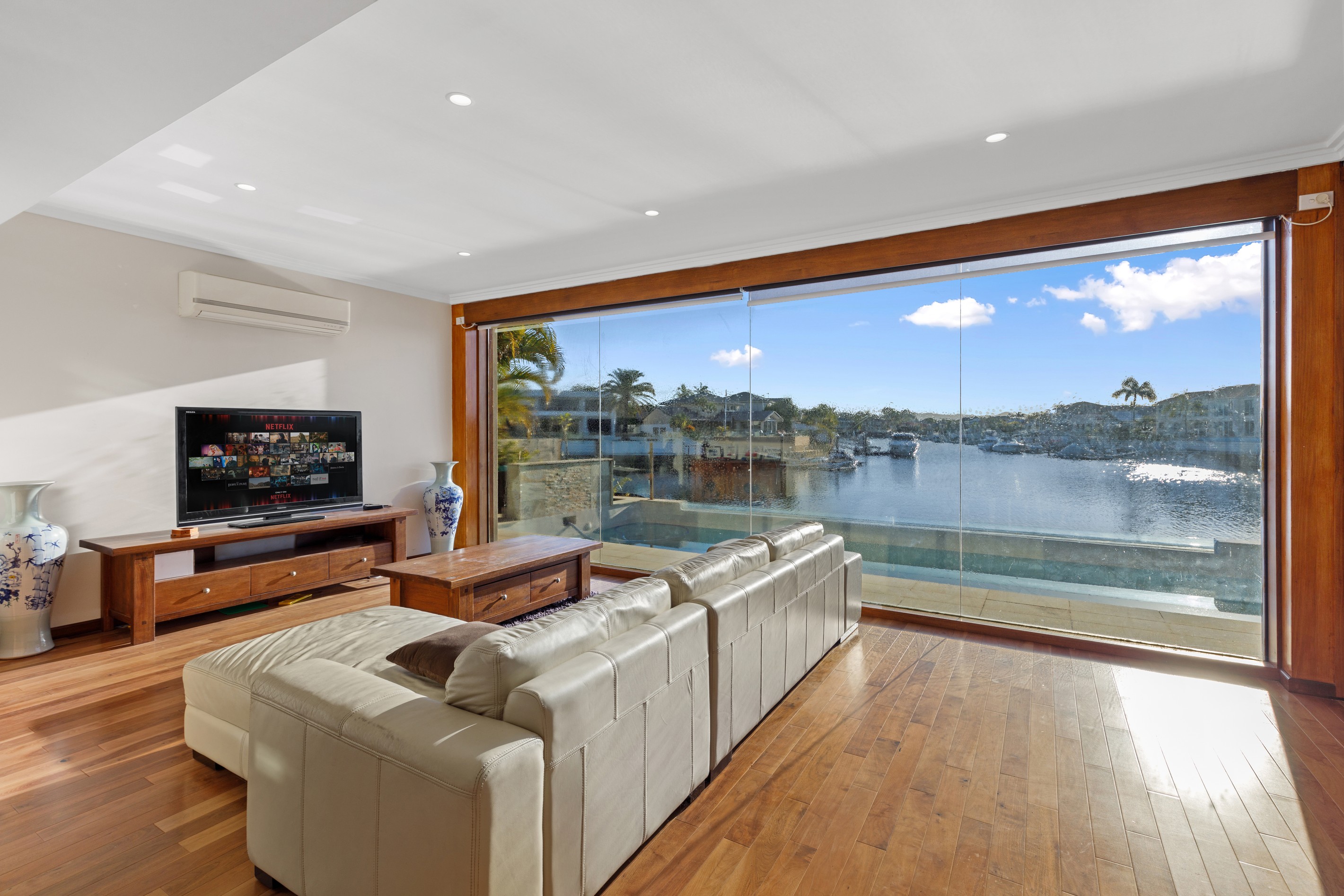 28 Midnight Court, Runaway Bay, QLD 4216