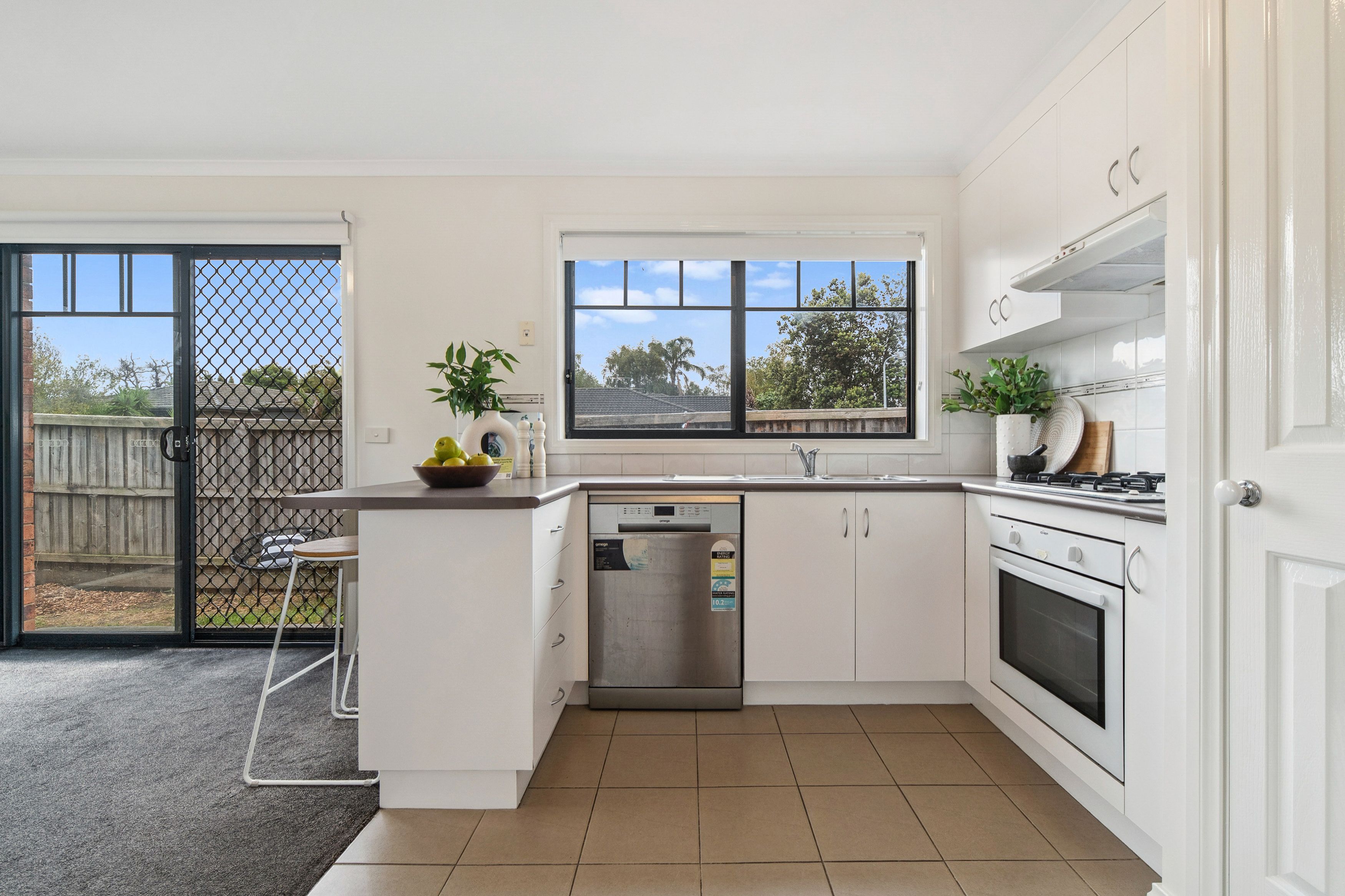 9/16 Daniel Drive, Langwarrin VIC 3910