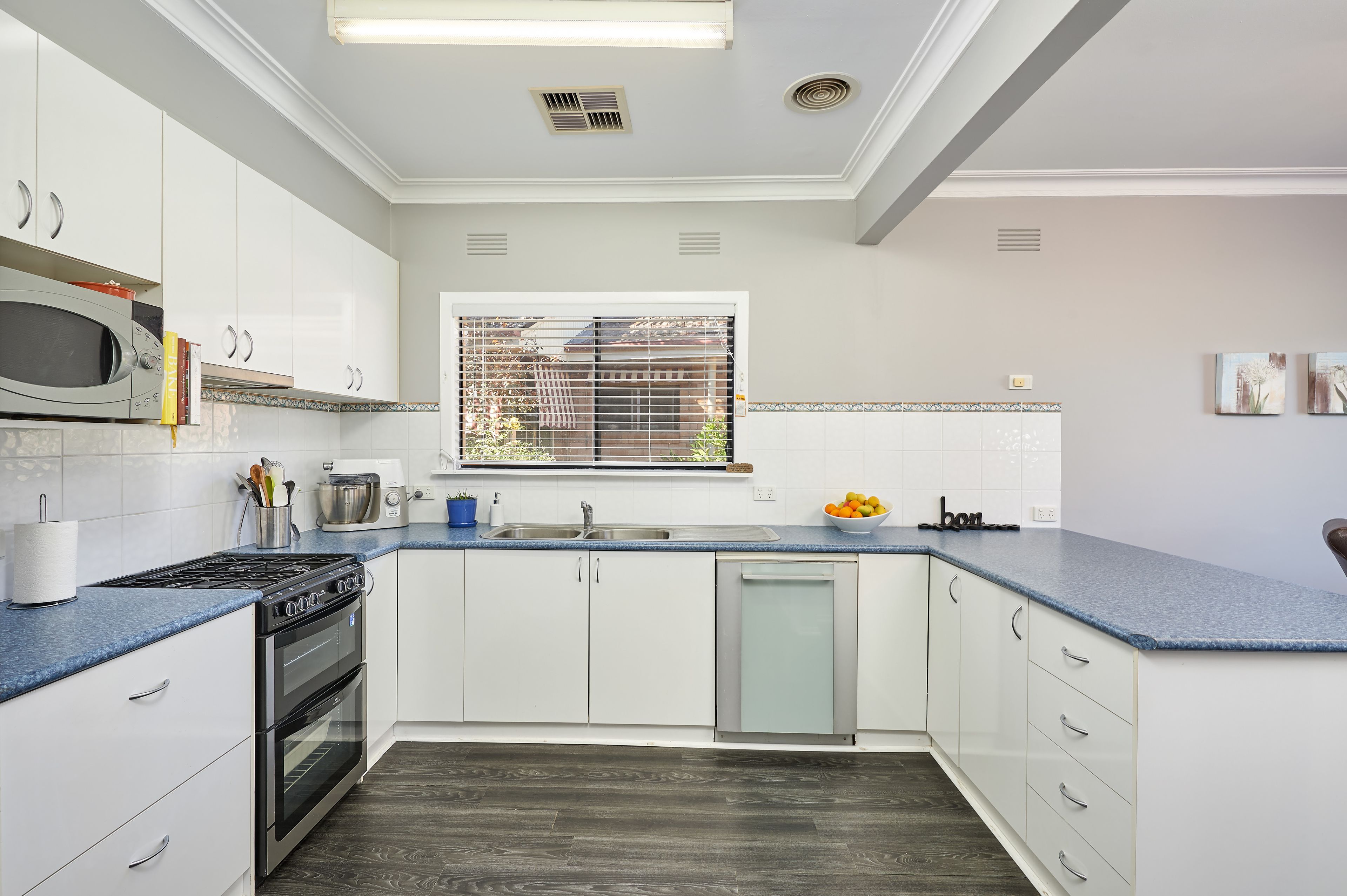 3 Anne Street, Tolland, NSW 2650