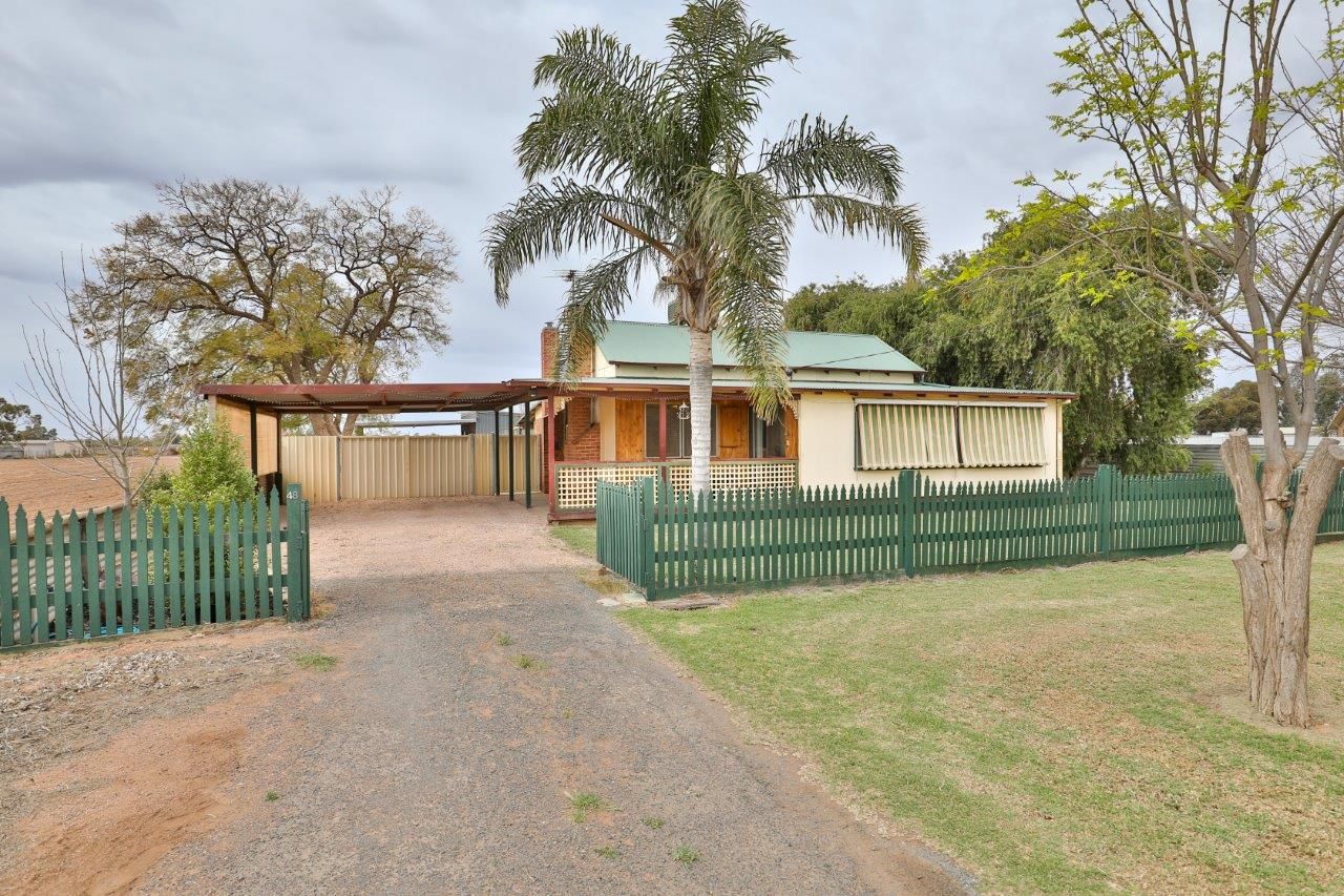 48 Regina Avenue, Cabarita, VIC 3505