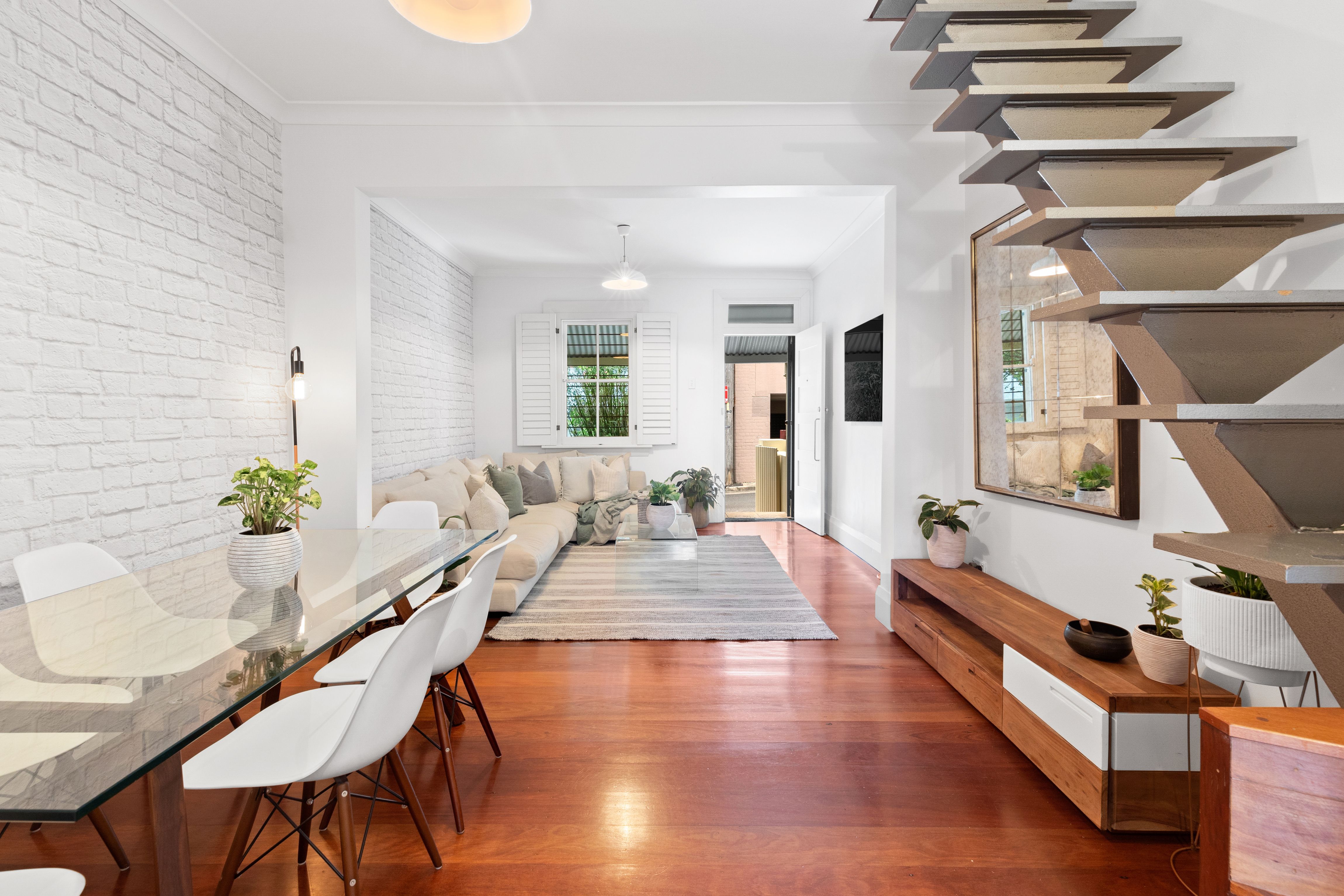 15 Morrissey Road, Erskineville NSW 2043
