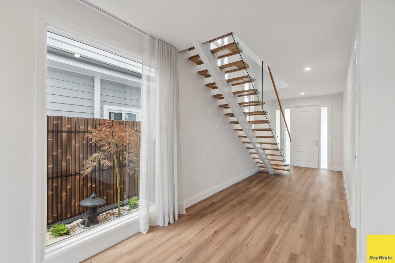 2A Forrest Street, Oak Flats, NSW 2529