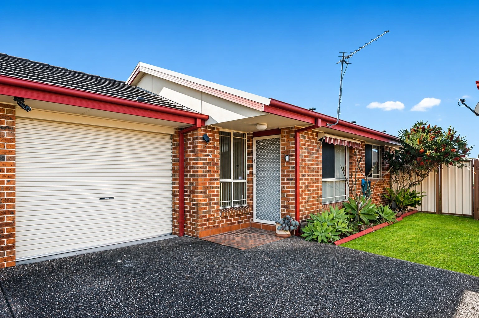 3/7 Tabourie Close, Flinders, NSW 2529