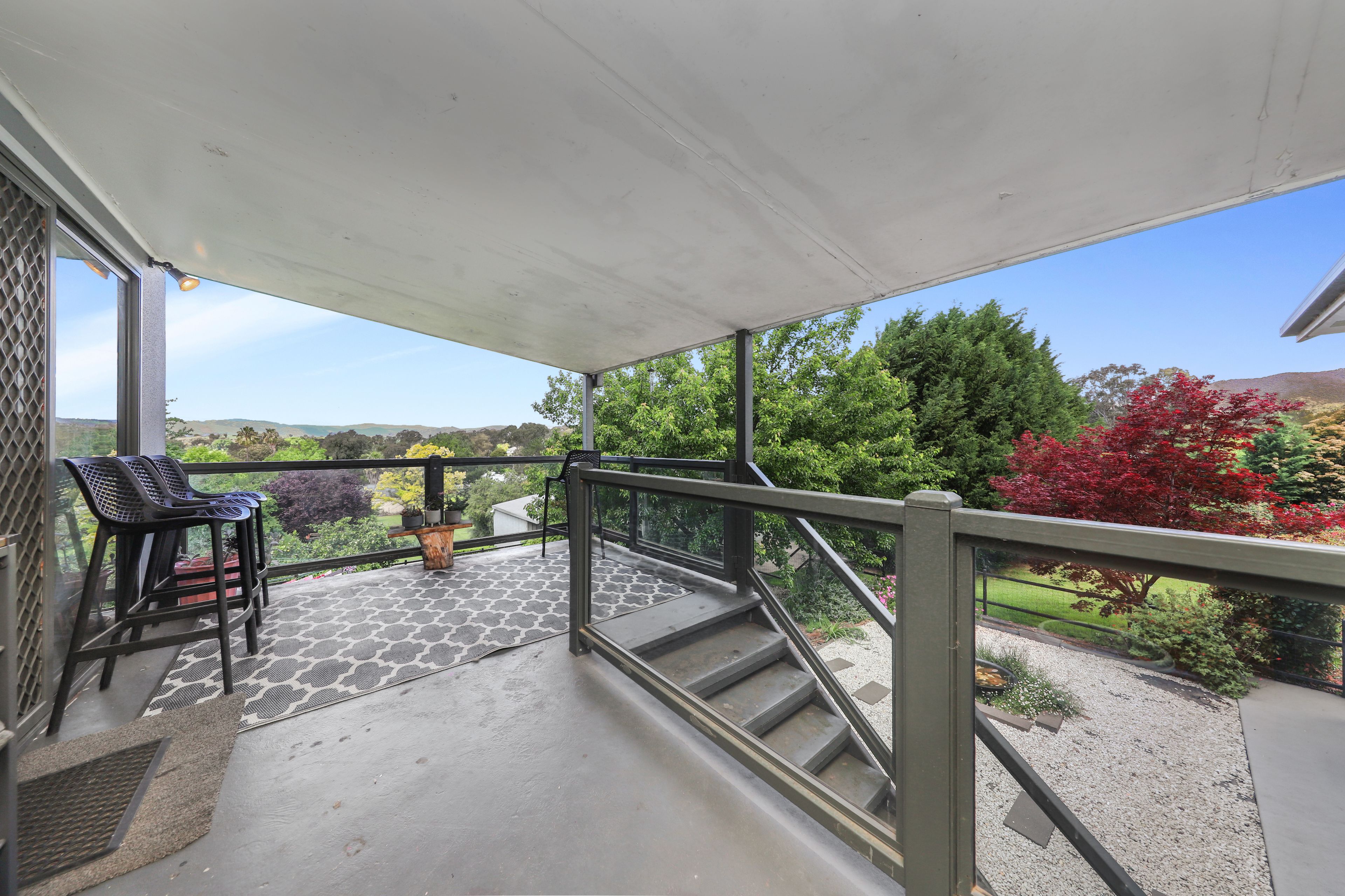 8 Bundara Crescent — photo 14 of 24